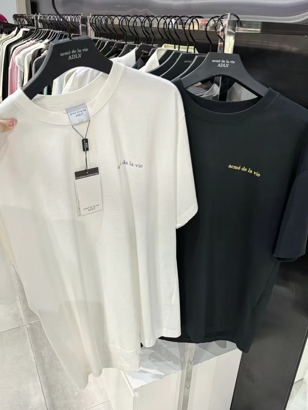 mmexport1734198697538