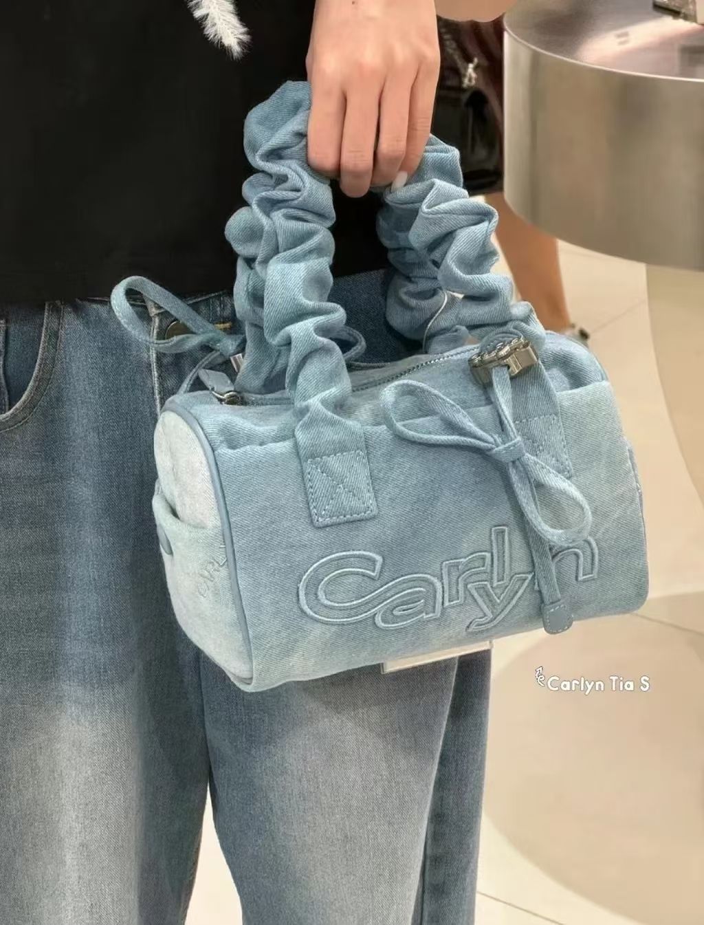 mmexport1734201358190