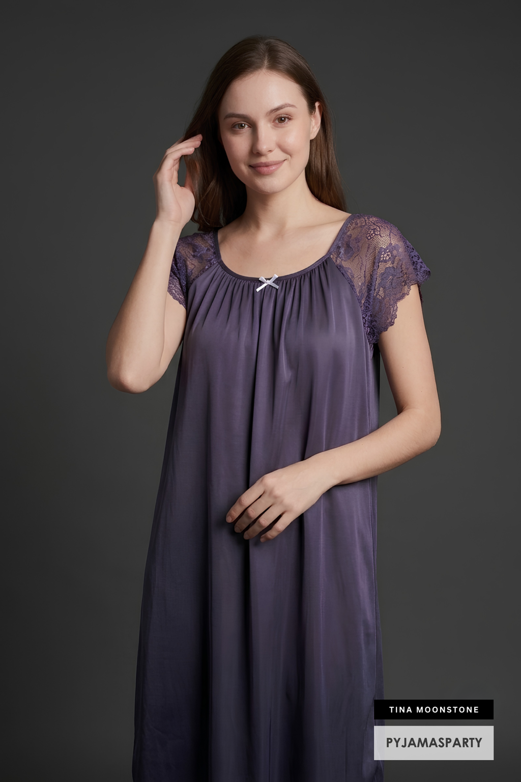 Tina Moonstone (3)
