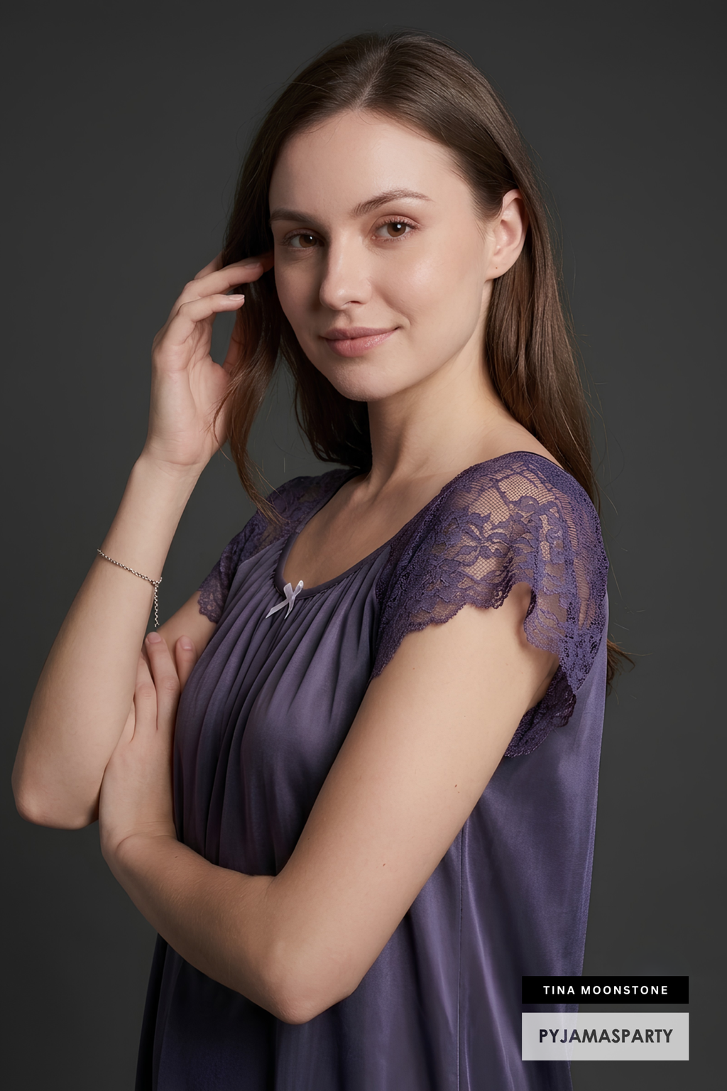Tina Moonstone (2)