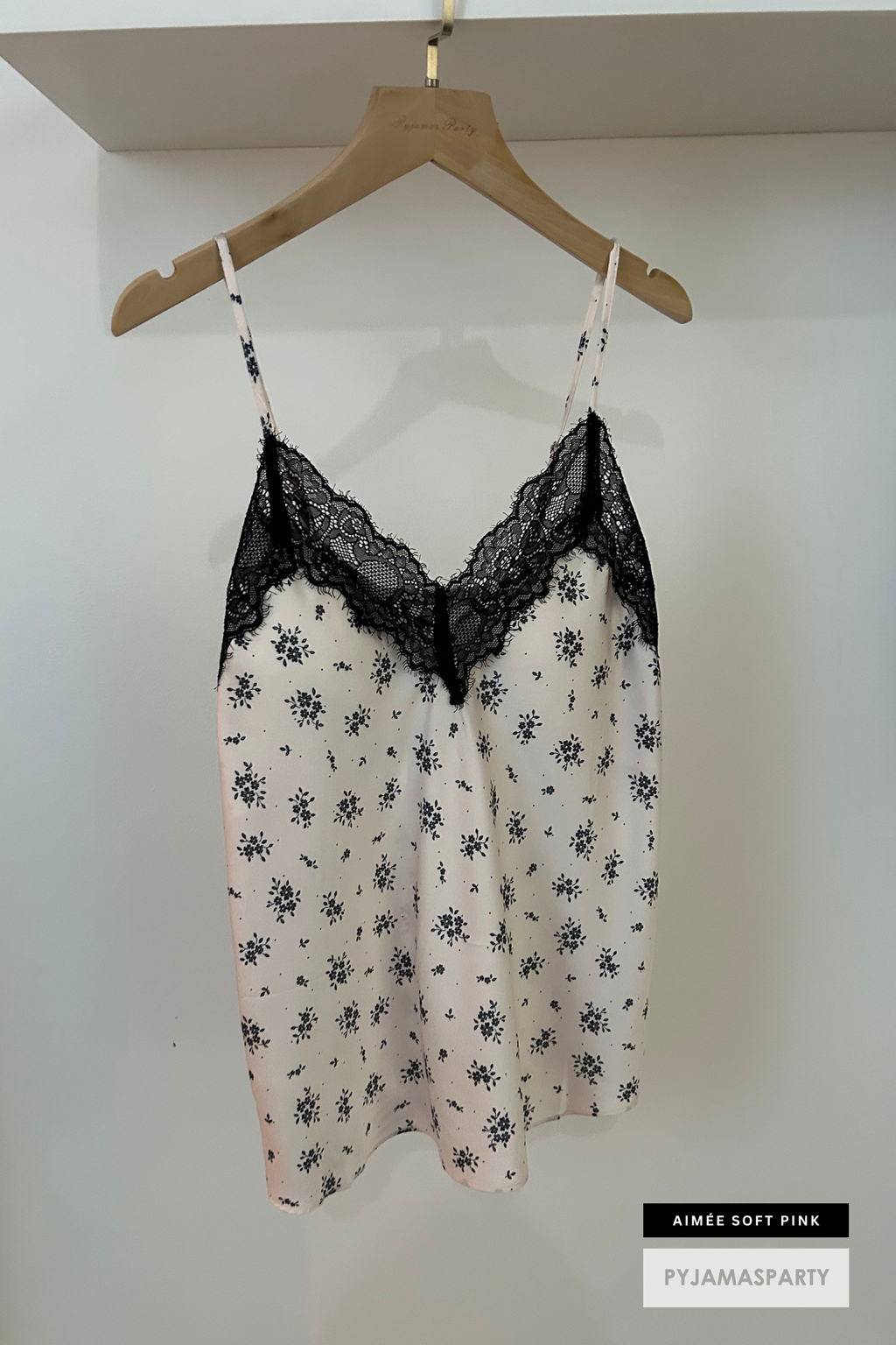 Aimée Soft Pink (3)