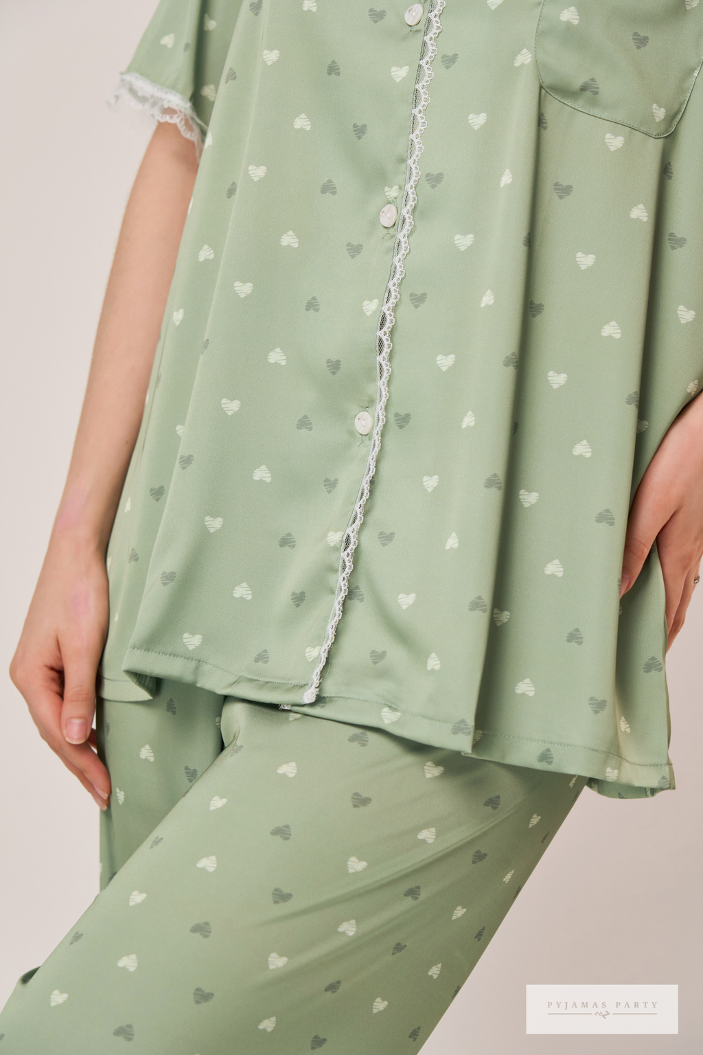 Green Affection (6)