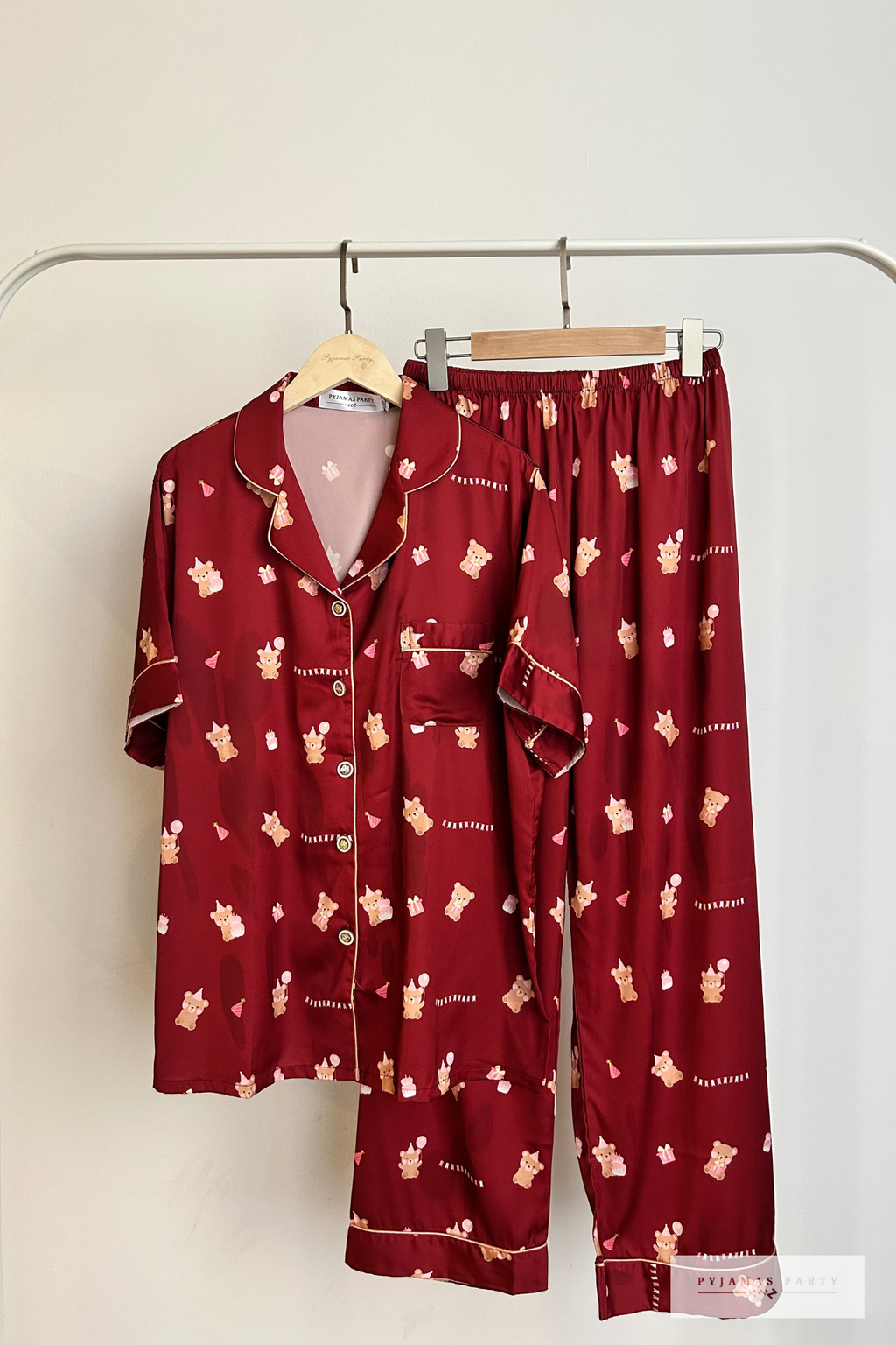 Maroon Bear (4)