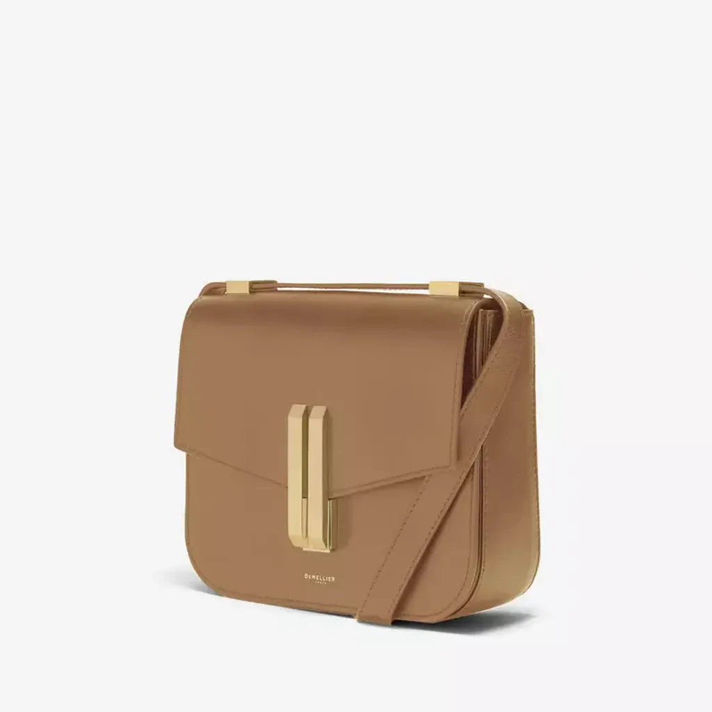 the-vancouver-crossbody-bag-deep-toffee-smooth-2_4aac8c64-e665-4da4-b419-4b981b5da53c