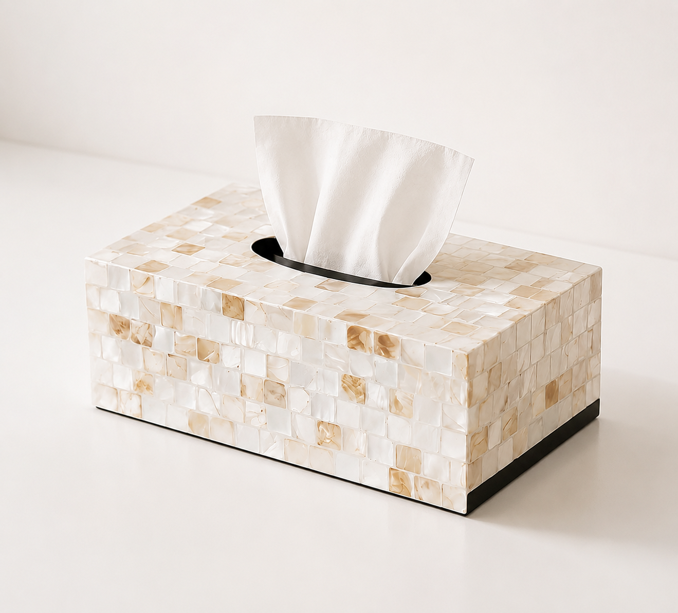 Kaia MOP tissue Box