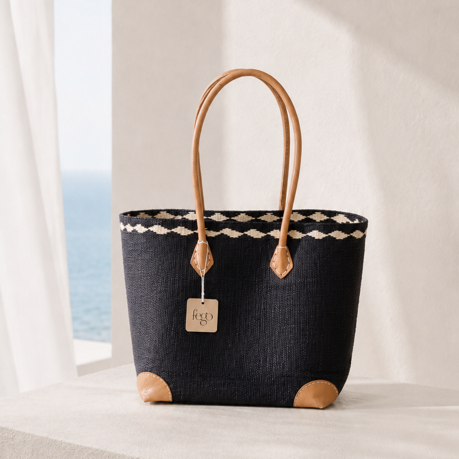 HA-16 Wanderlust Raffia Tote 04