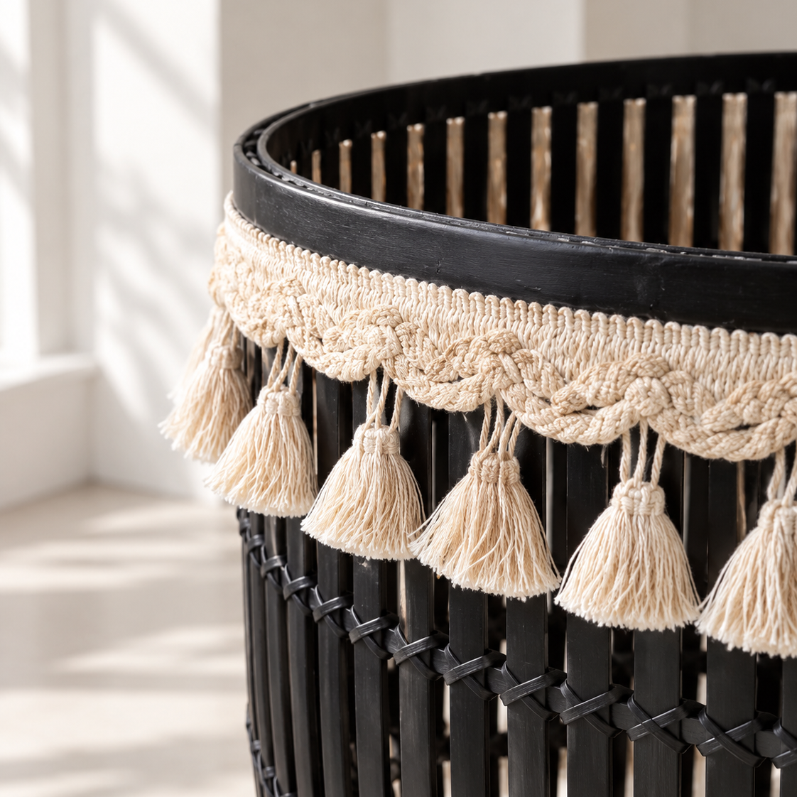HB-3 Noir Bamboo Basket 02c
