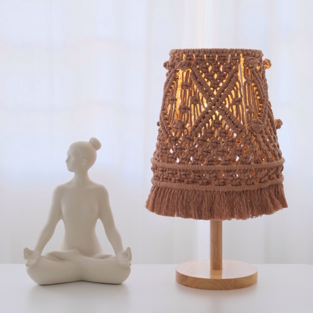 HL-3C - Macrame Table Lamp 