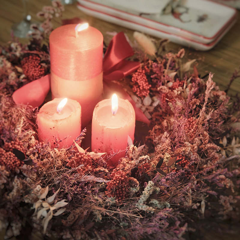 Red wreath 02
