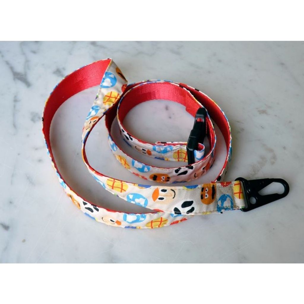 sg-11134201-22110-tu9u5tjsdljve2