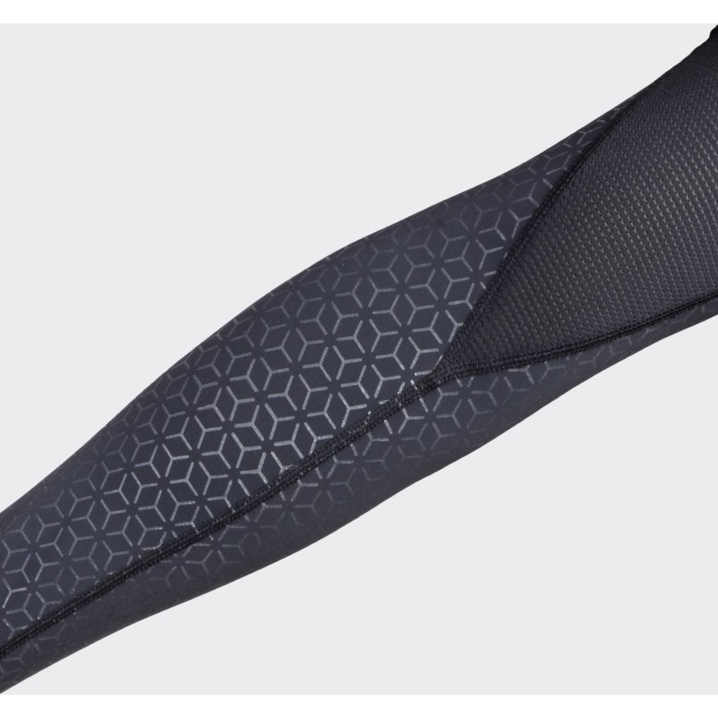 tw-11134207-7qul1-lhsn0ewlafny0b