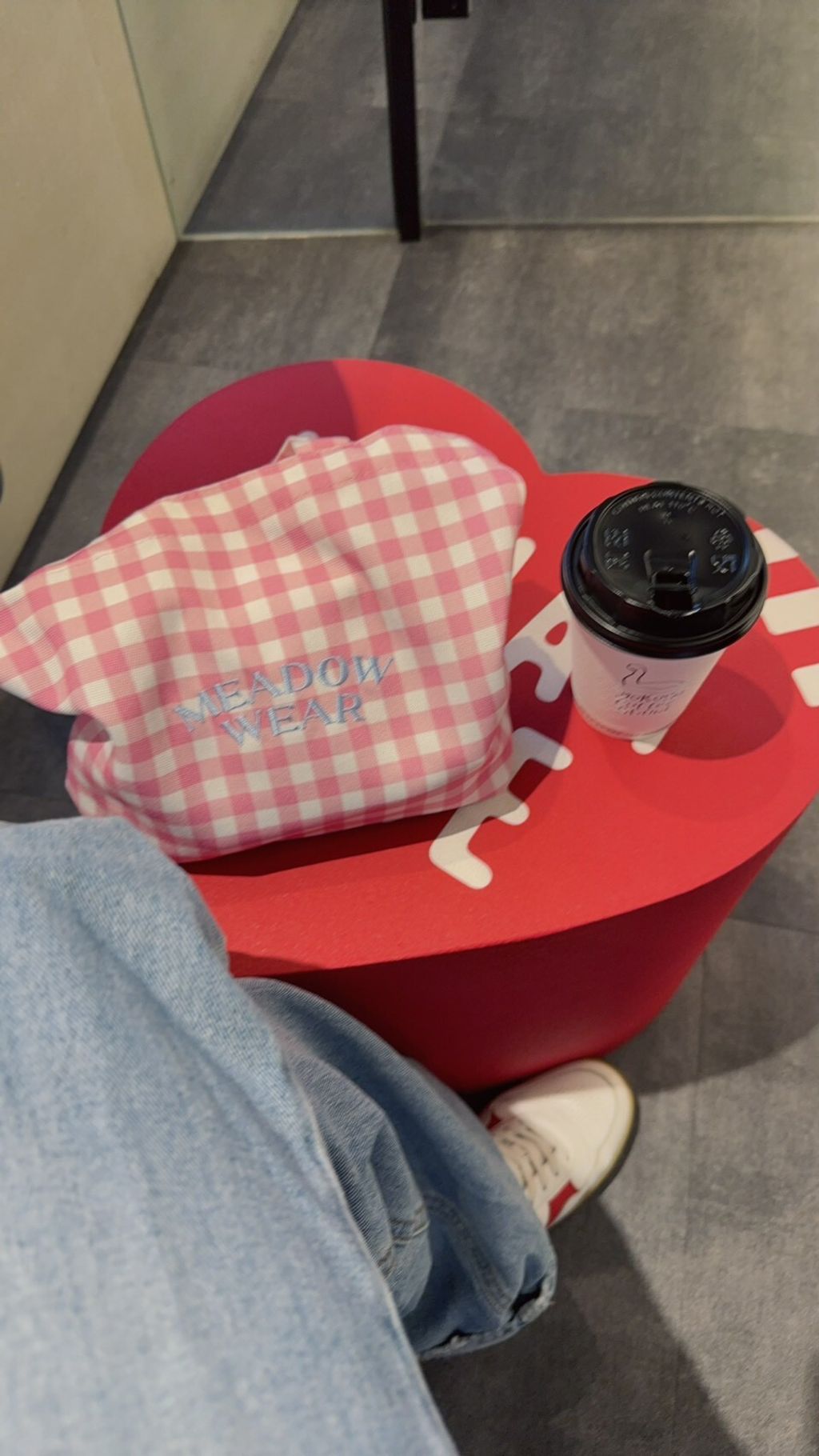 LINE_ALBUM_202618_260224_22