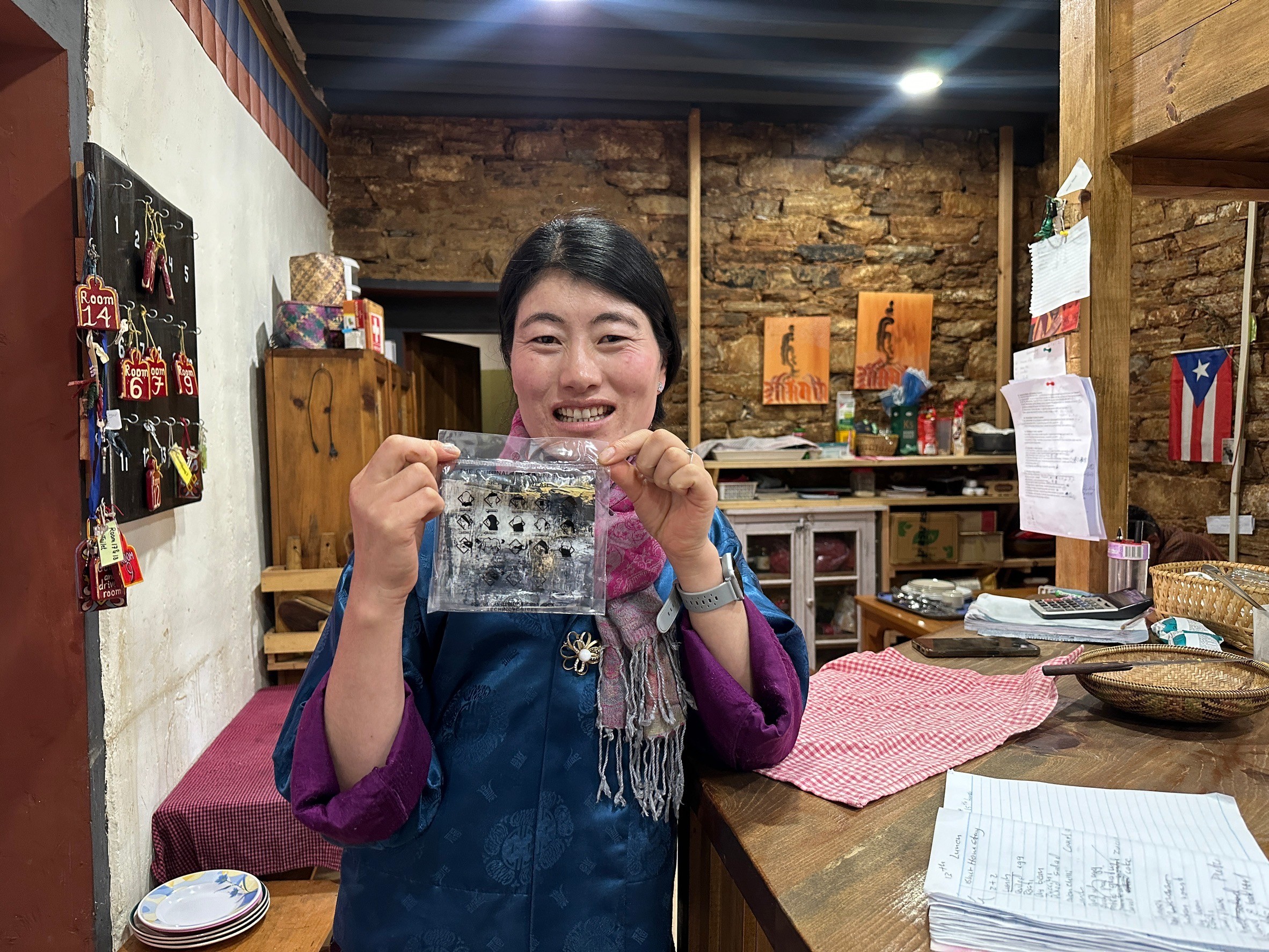 A8E78309-2A2C-4274-9A8B-EC9648BBF816