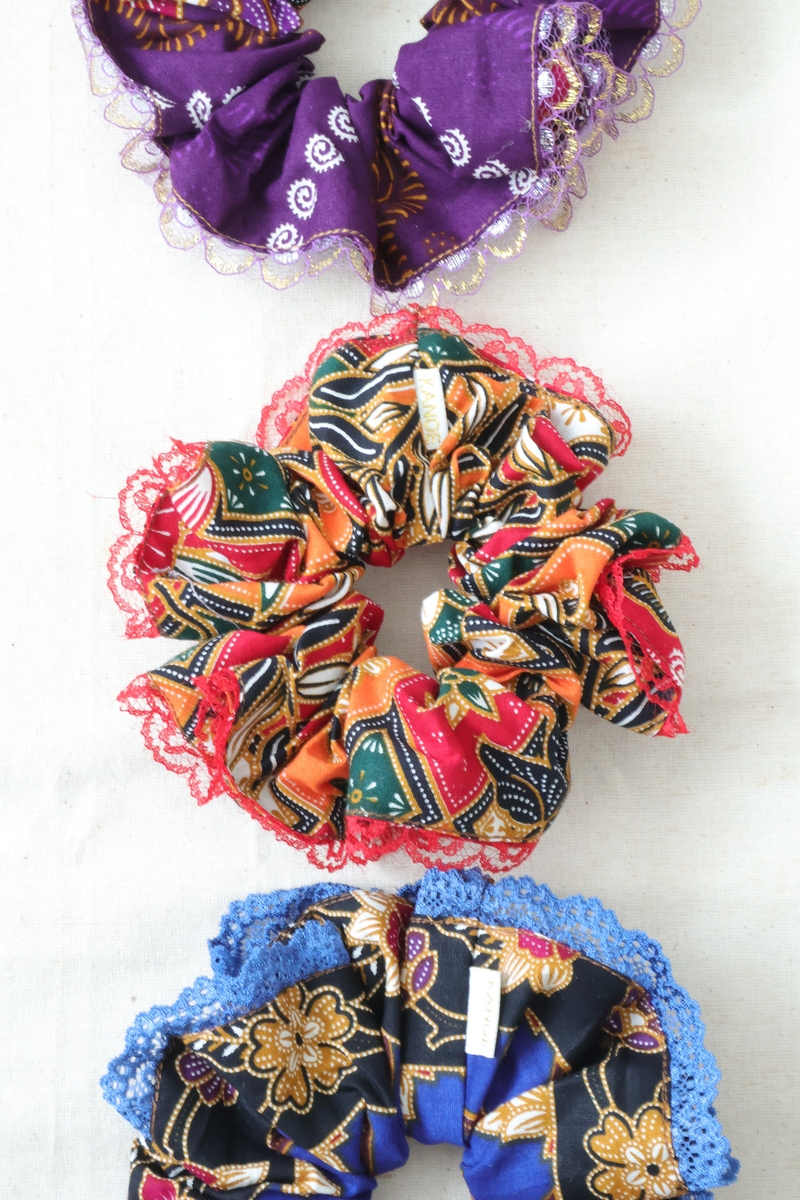Maxi Lace Batik Scrunchies (Set of 3) - Royal Garden