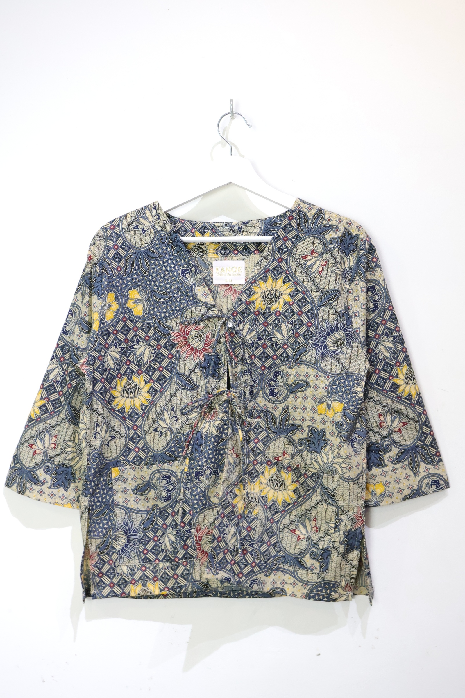 Batik Front Tie Top - Avelis
