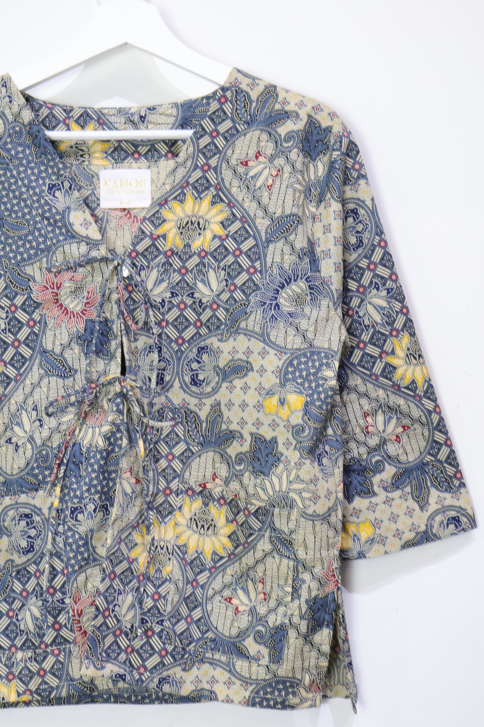 Batik Front Tie Top - Avelis