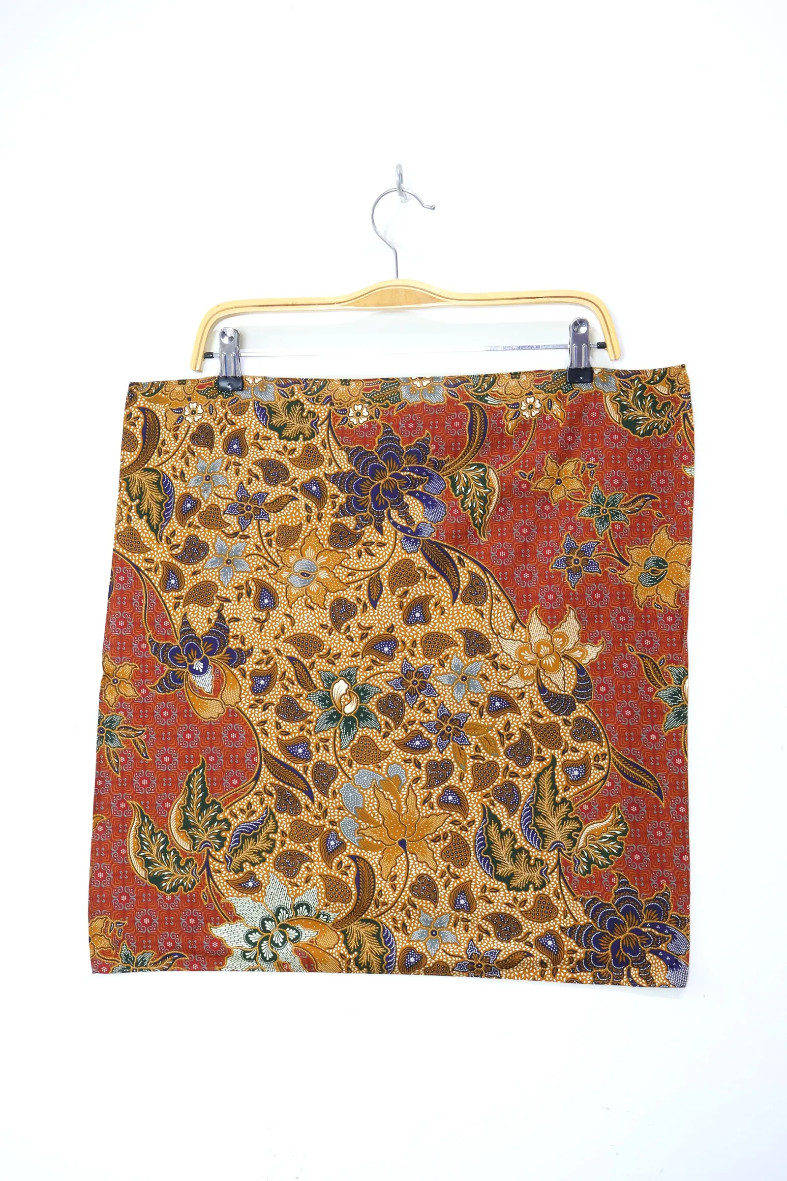 Batik Square Scarf - Momijiiro
