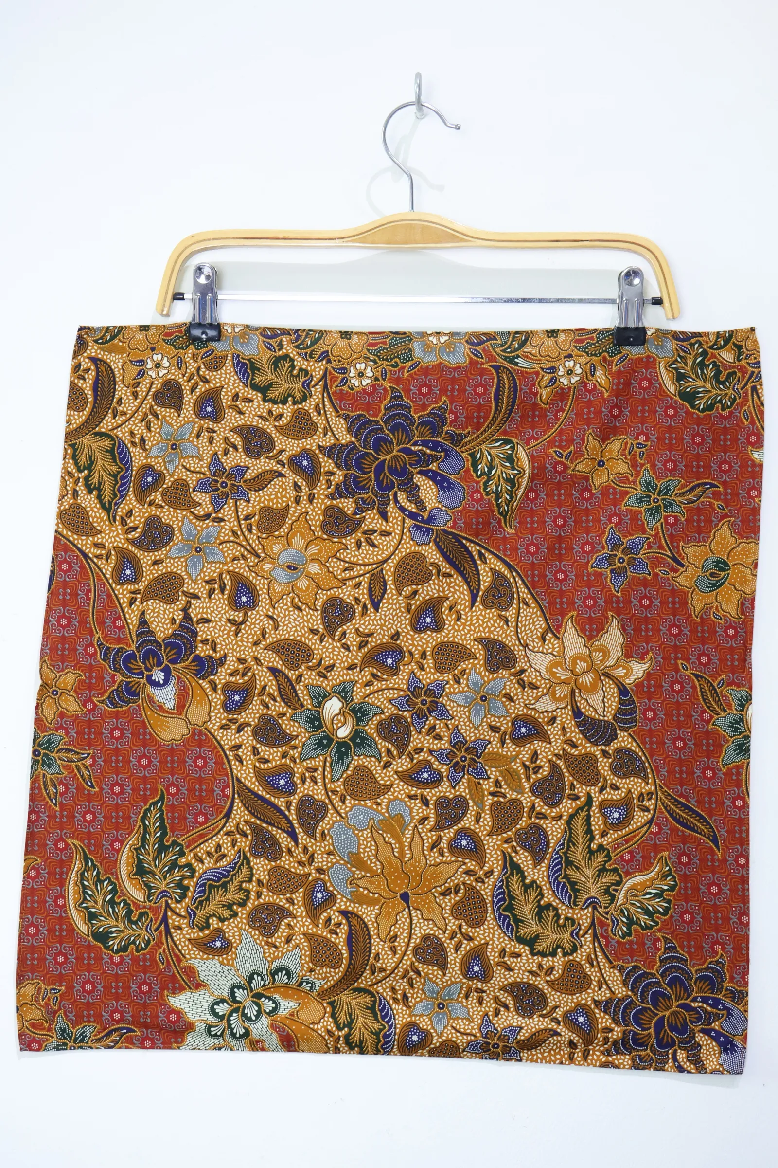 Batik Square Scarf - Momijiiro