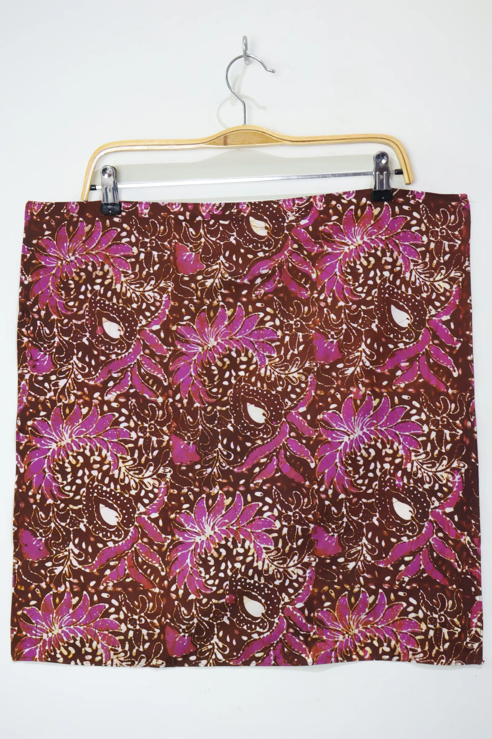 Batik Square Scarf - Kohaku [ Handmade ]