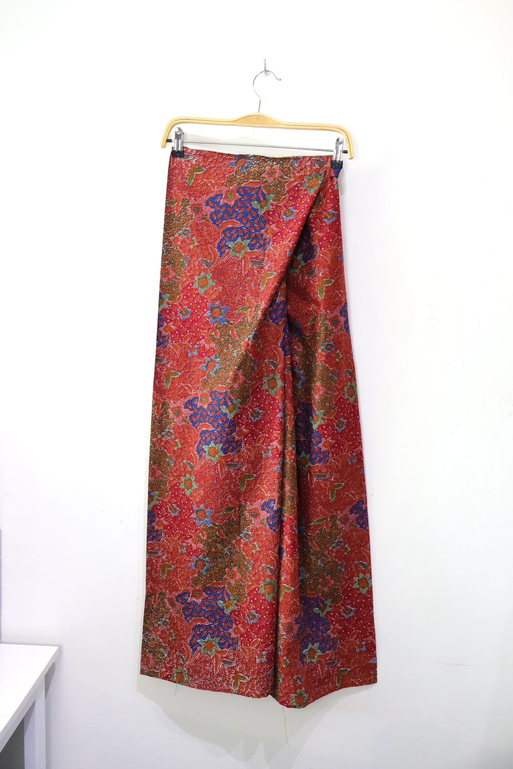 Batik Wrap Pants - Crimson [L-XL]