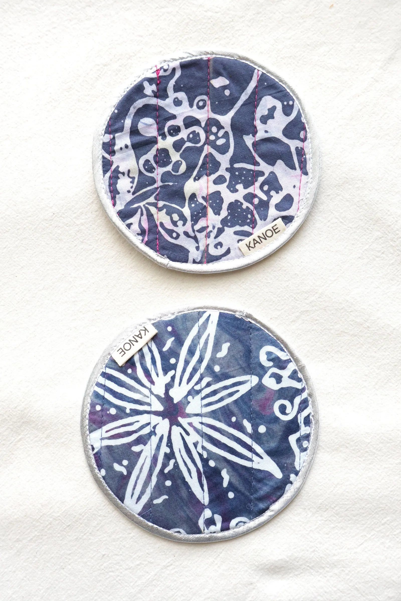 Batik Coaster - Grape Dew ( Set of 2 ) [ Handmade ]