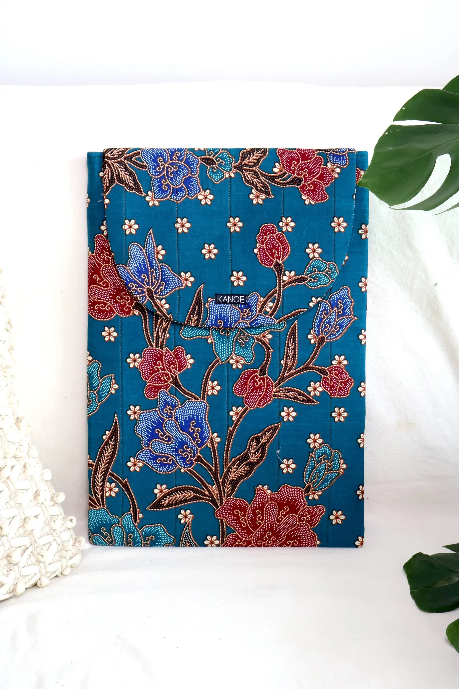Batik Laptop Bag - Lotus Tide