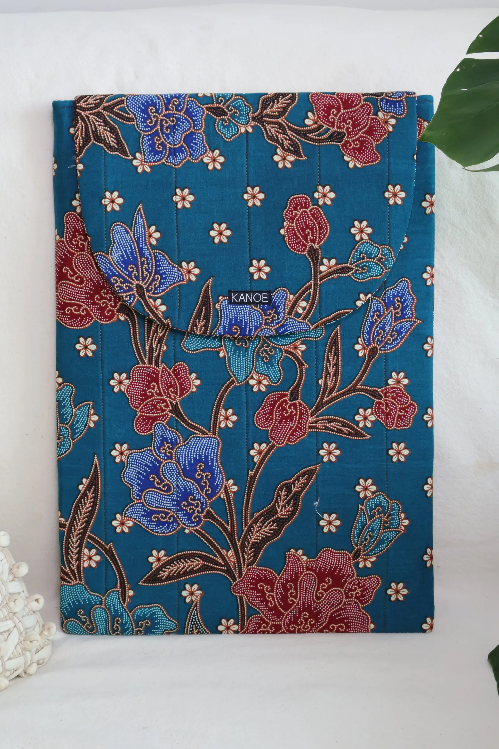 Batik Laptop Bag - Lotus Tide