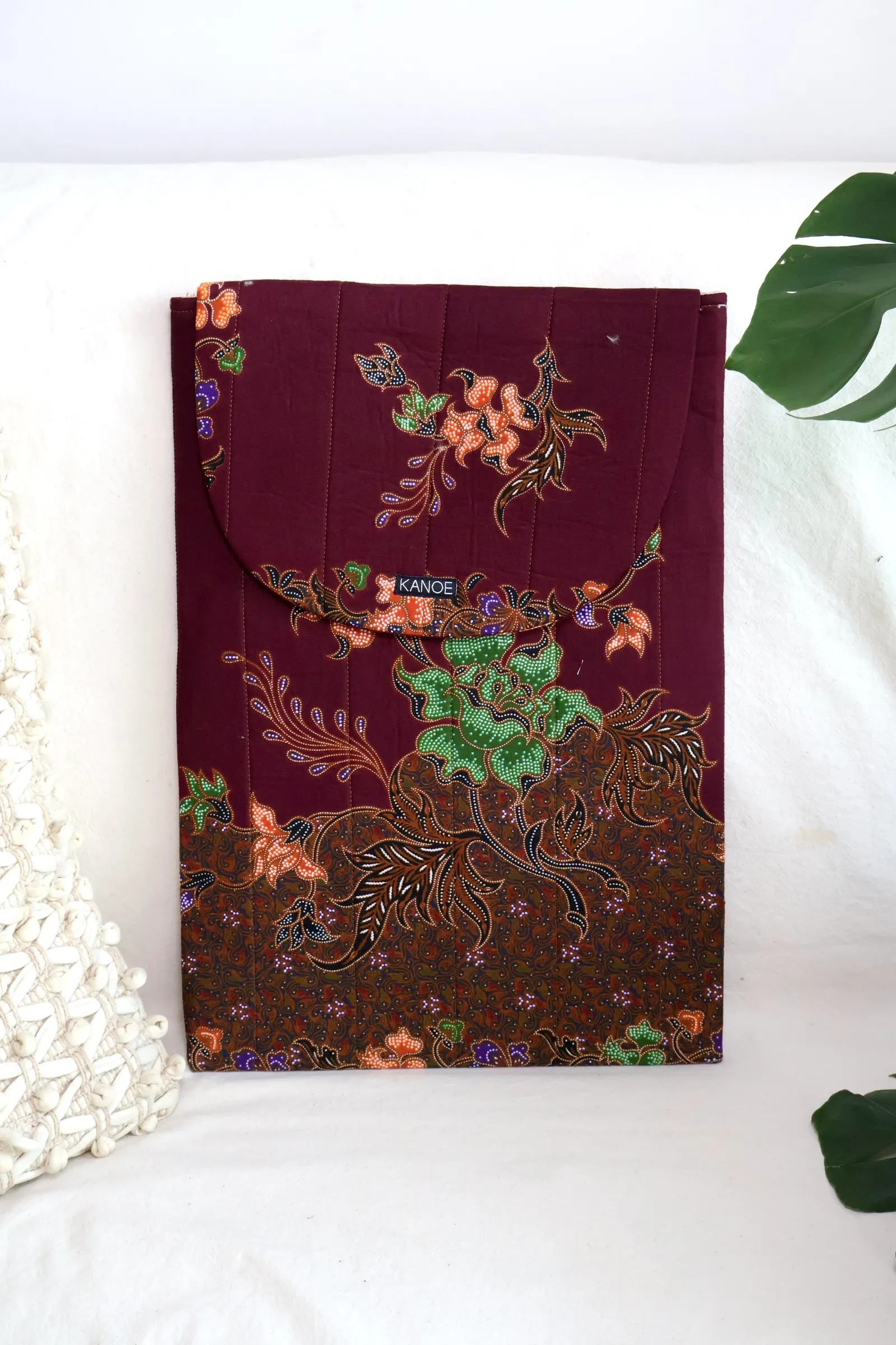 Batik Laptop Bag - Cherry Fizz