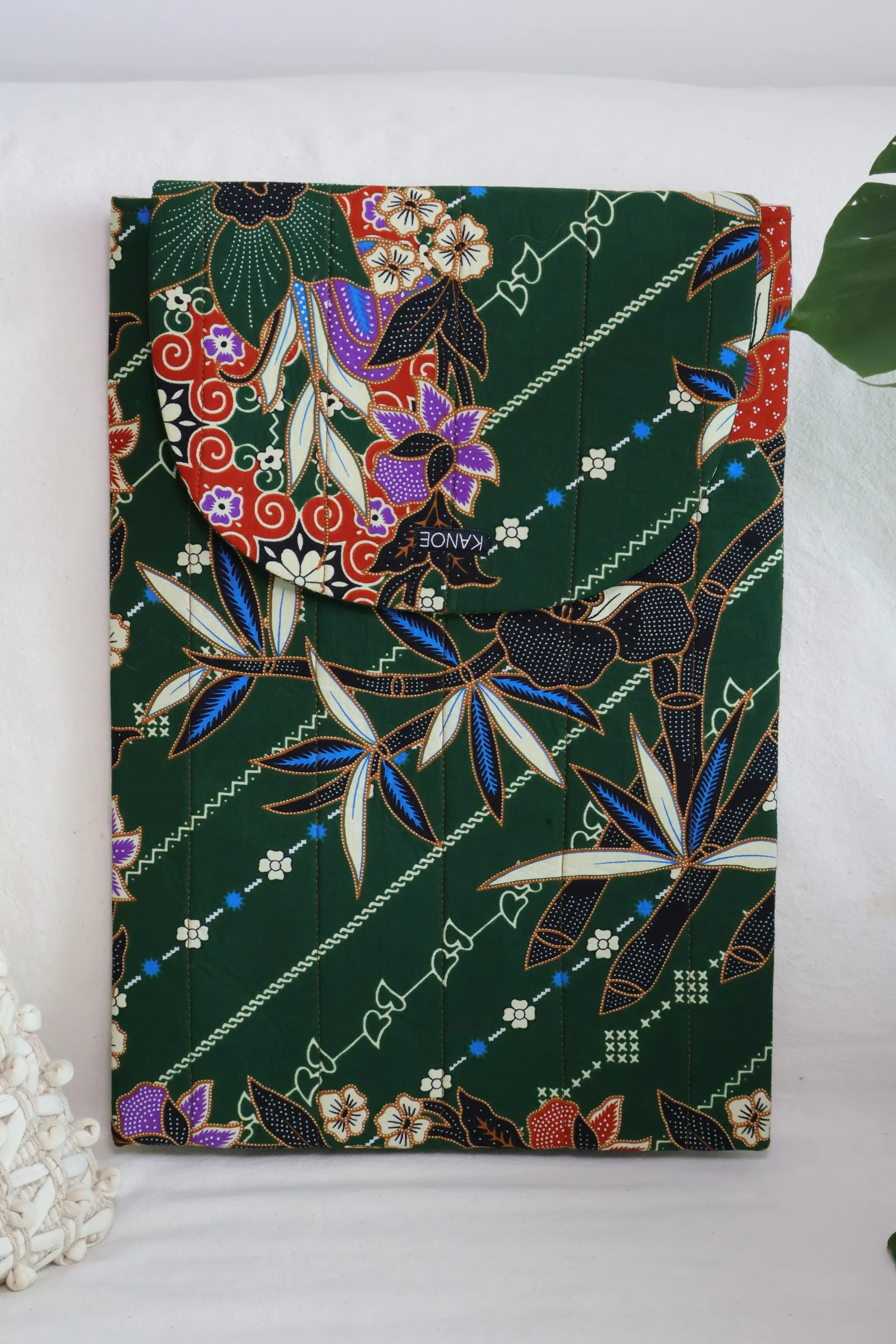 Batik Laptop Bag - Basil Breeze