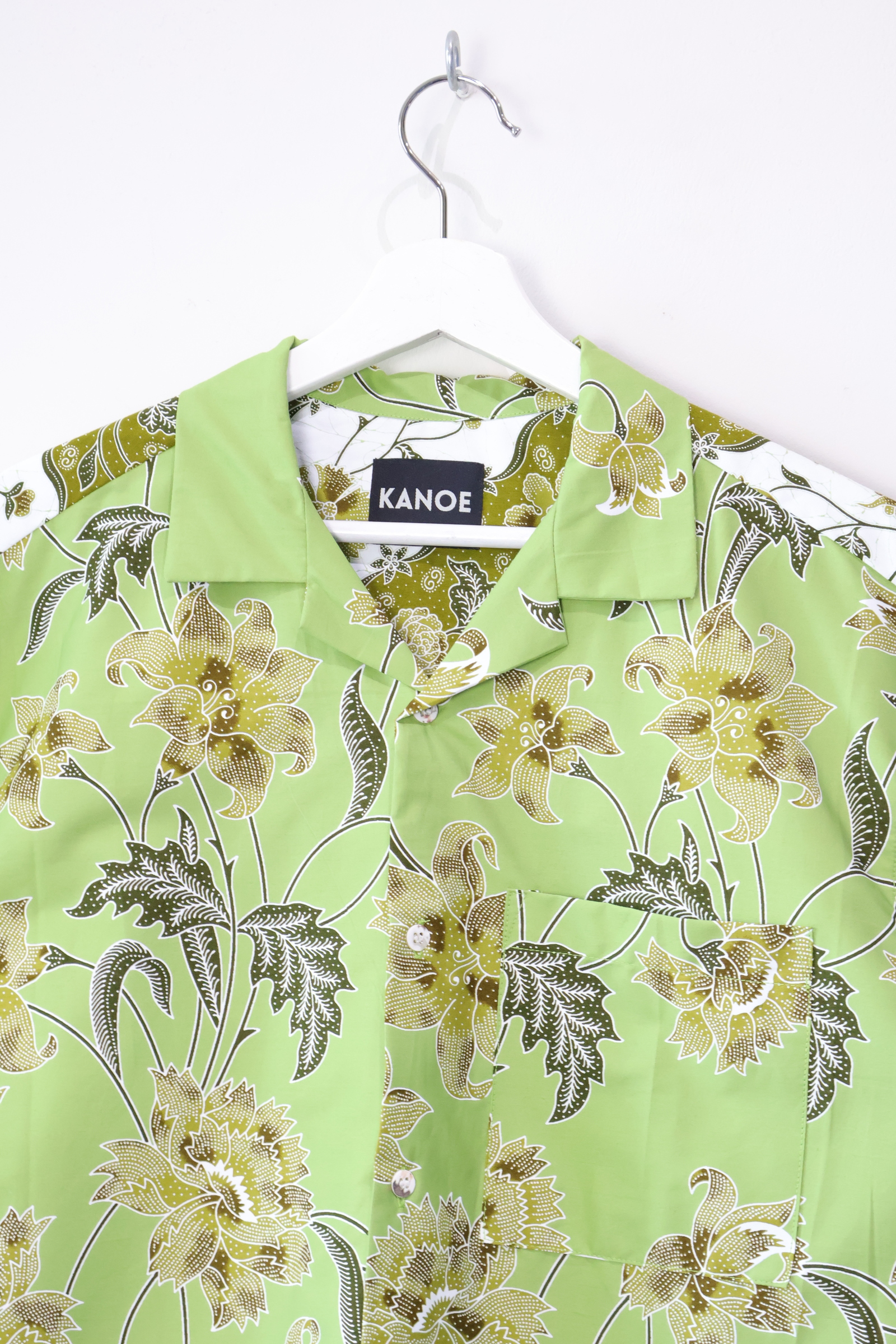 KANOEMEN Open Collar Batik Shirt - Fresh Mint [S]