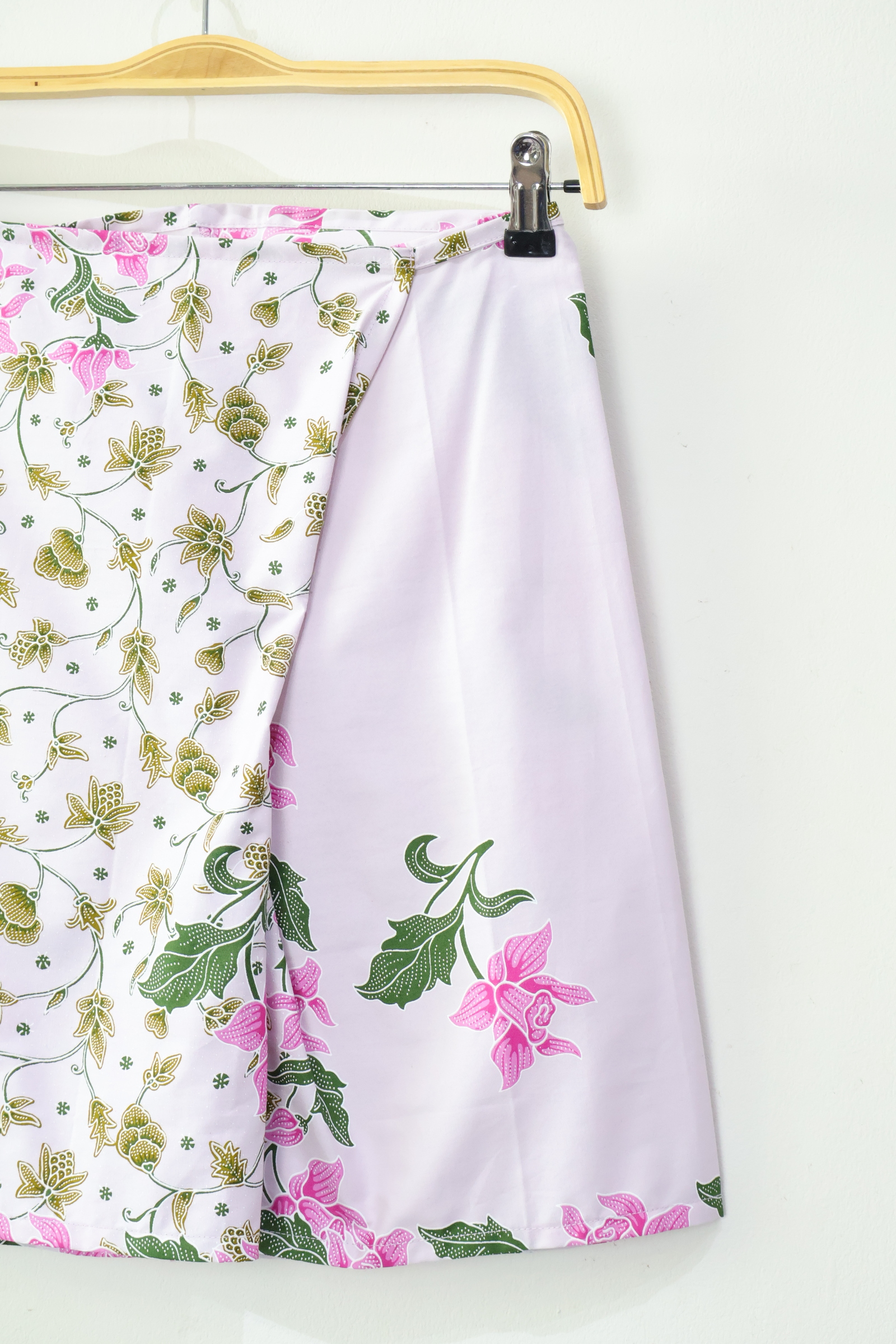 Lounge Wrap Shorts - Sweet Pea  