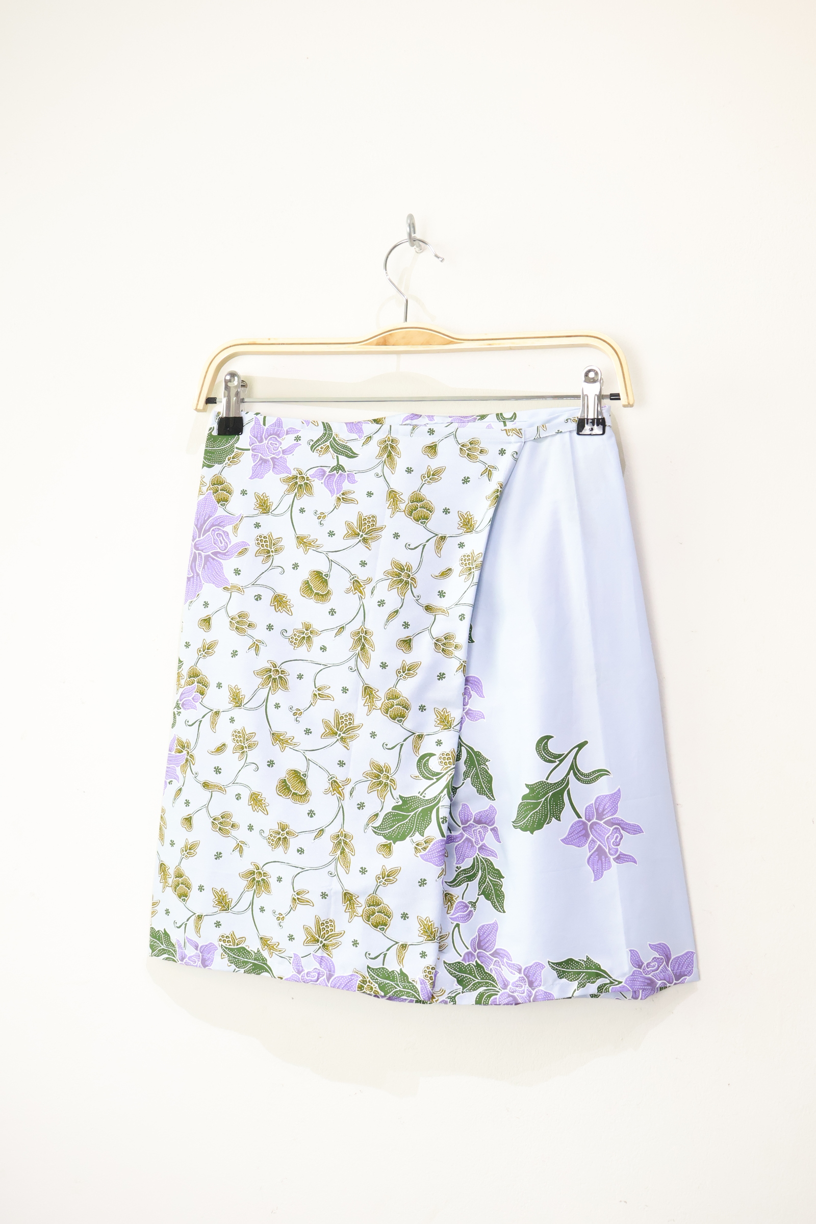 Lounge Wrap Shorts - Taro Milk