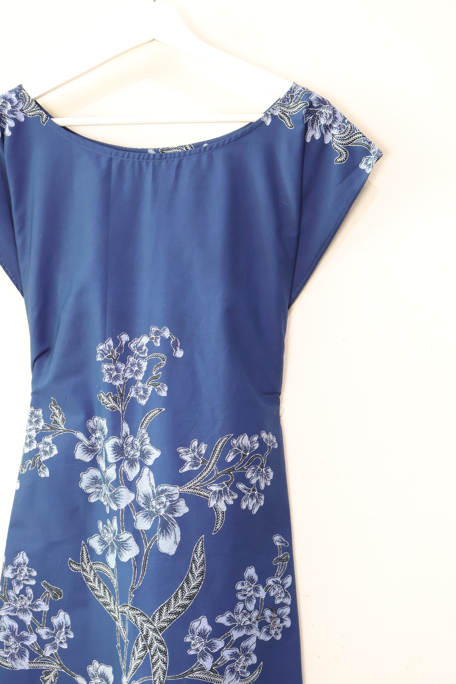 Easie Wrap Dress - Blue Orchid 