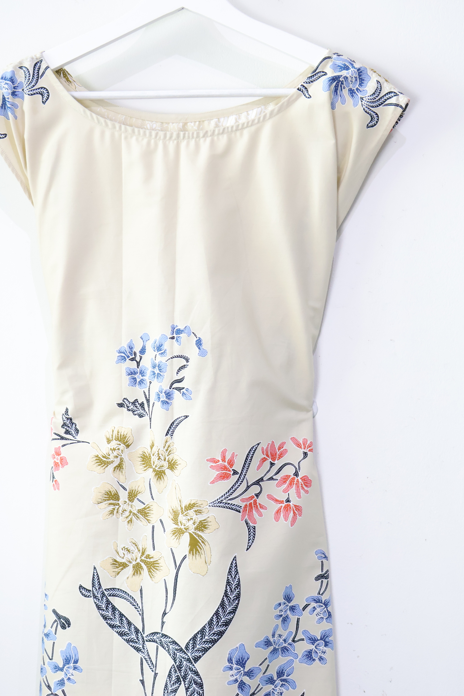 Easie Wrap Dress - Sun Rain