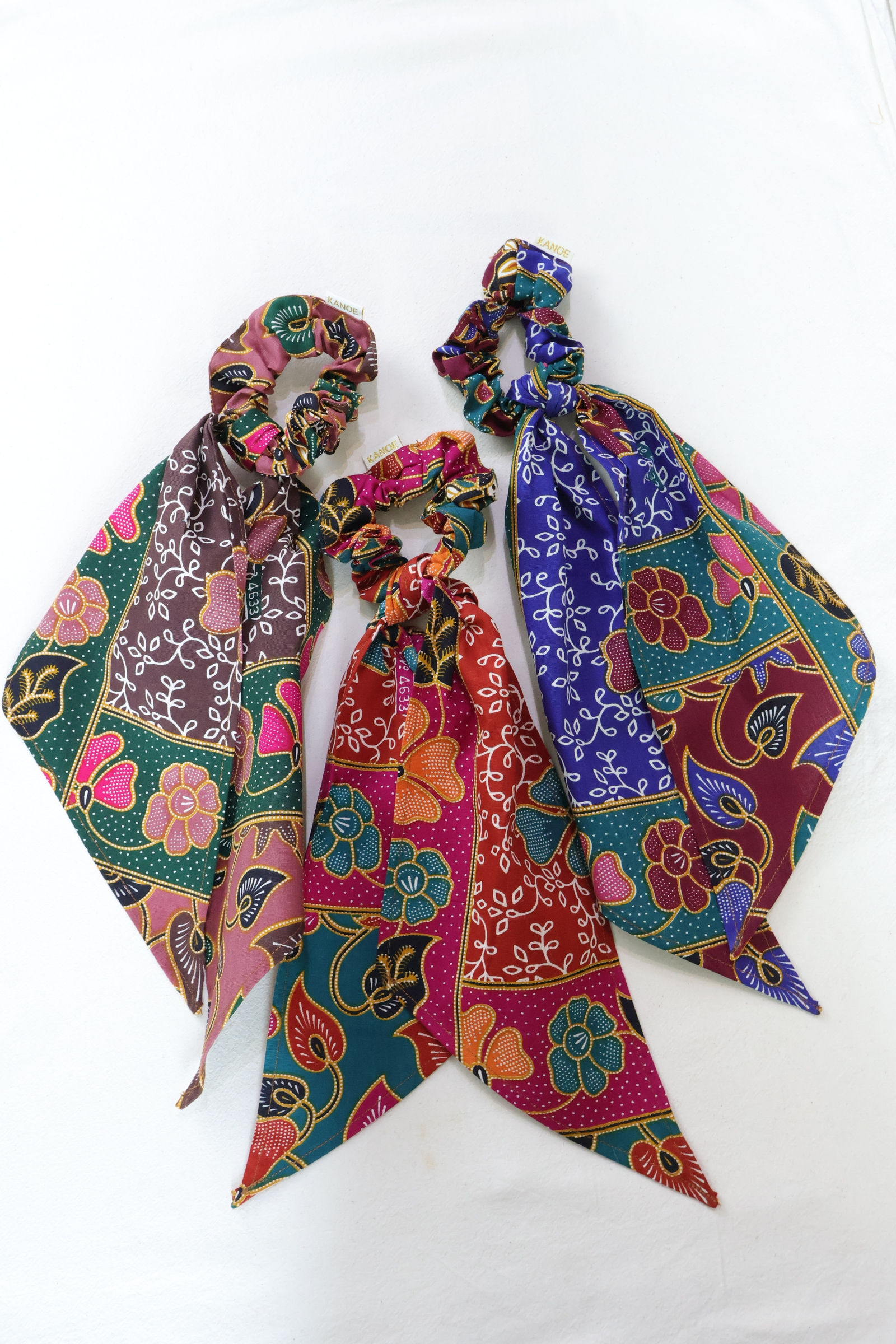 Batik Scrunchie w/ Ribbon [Set of 3] - Sweet Pea