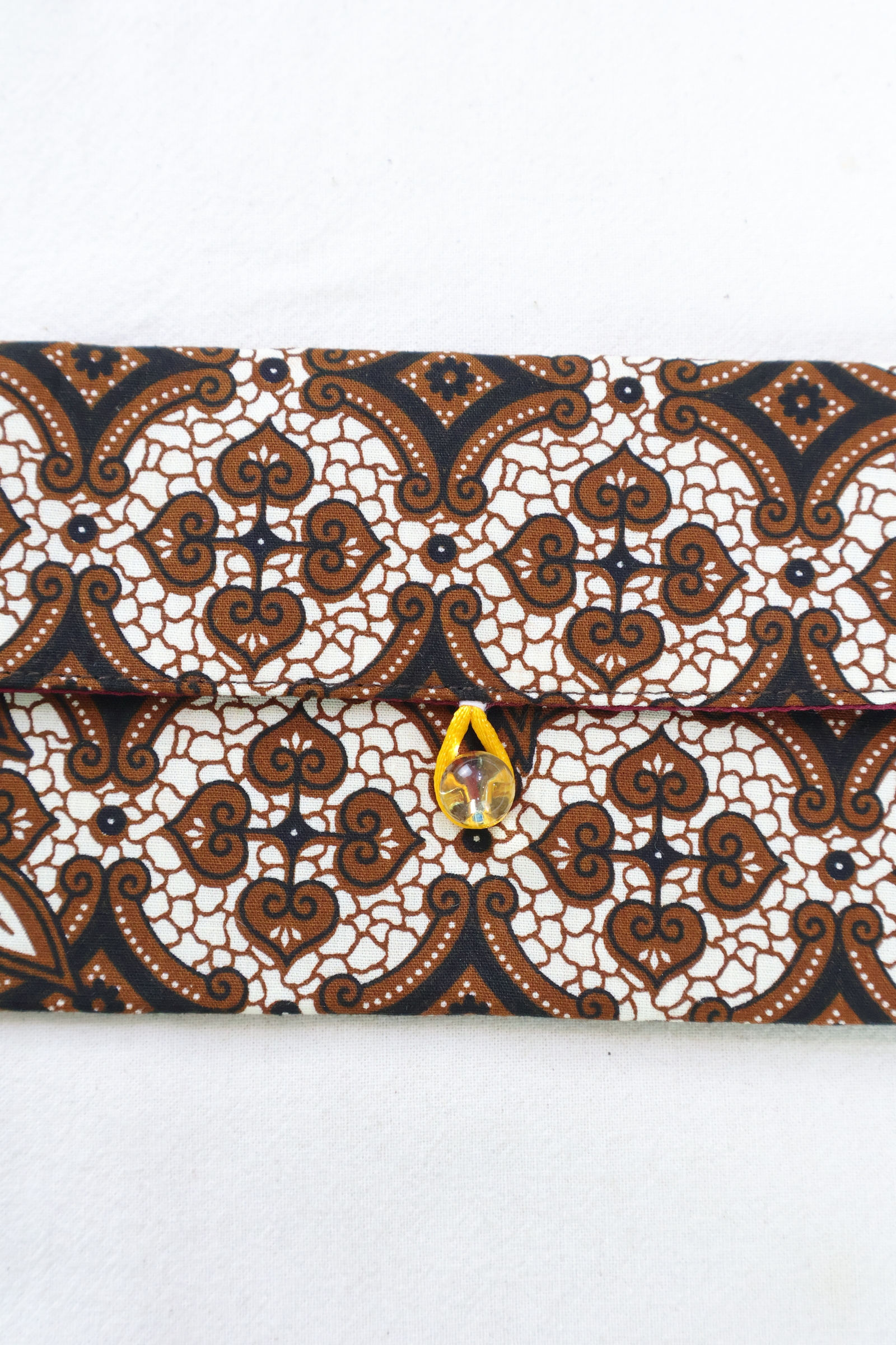 Batik Envelope w/ Bead Button - Remi