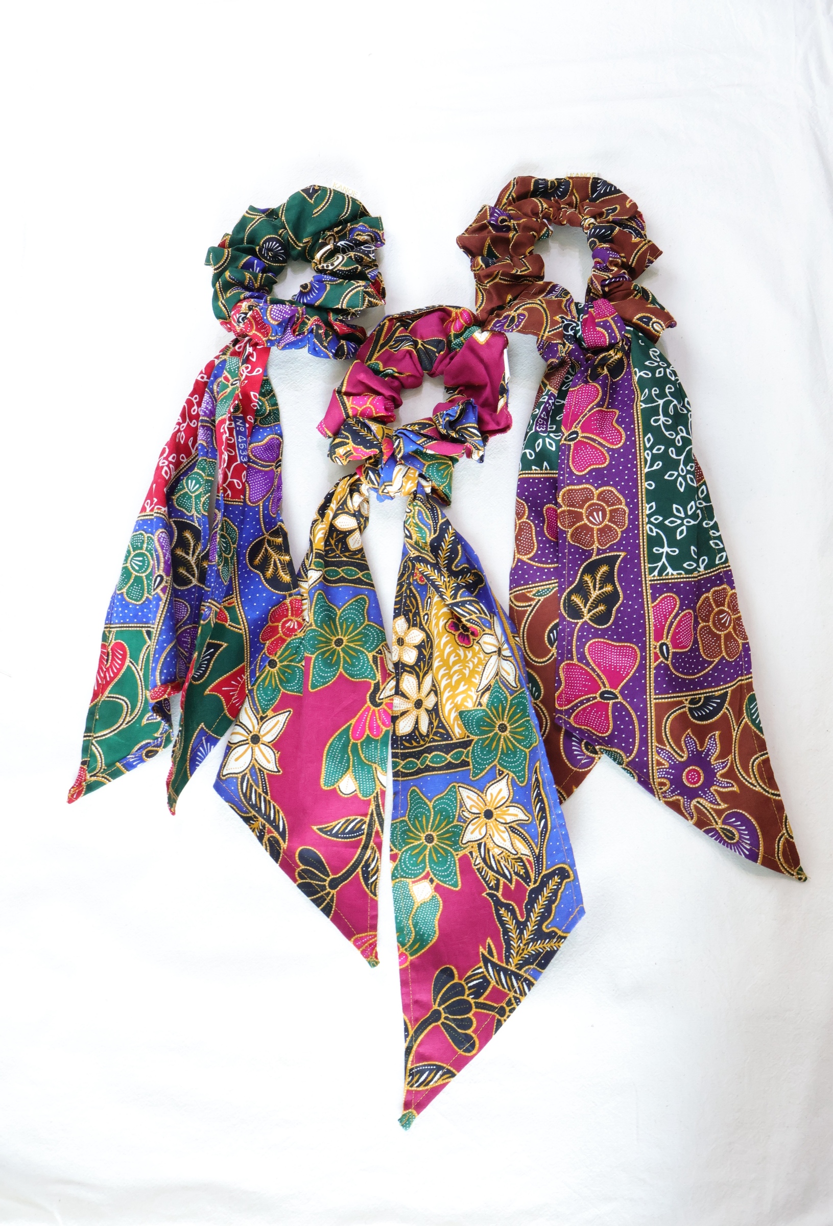 Batik Midi Scrunchie w/ Ribbon [Set of 3] - Olive Grove