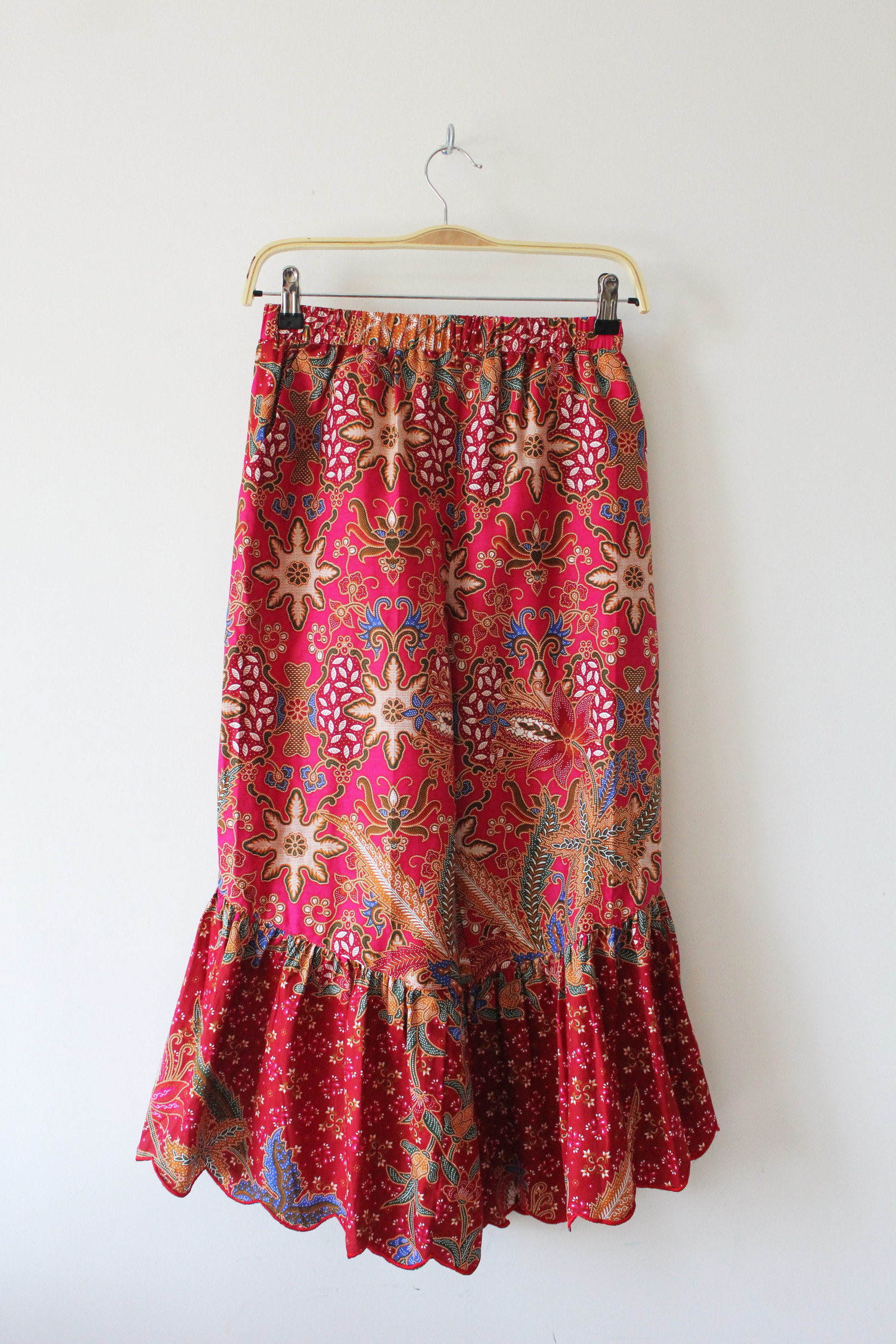 Scallop Batik Frou Pants - Prosperity bloom