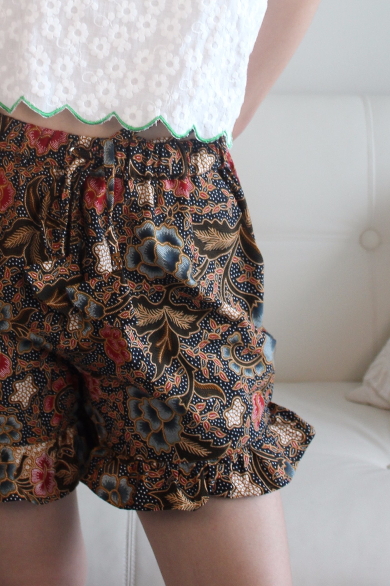 Batik Frou Shorts - Stars Above