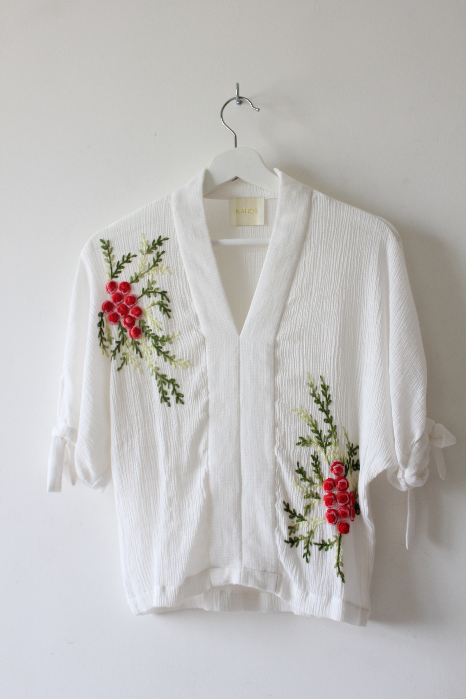 Silk crepe love top - Snowie ( Limited One )