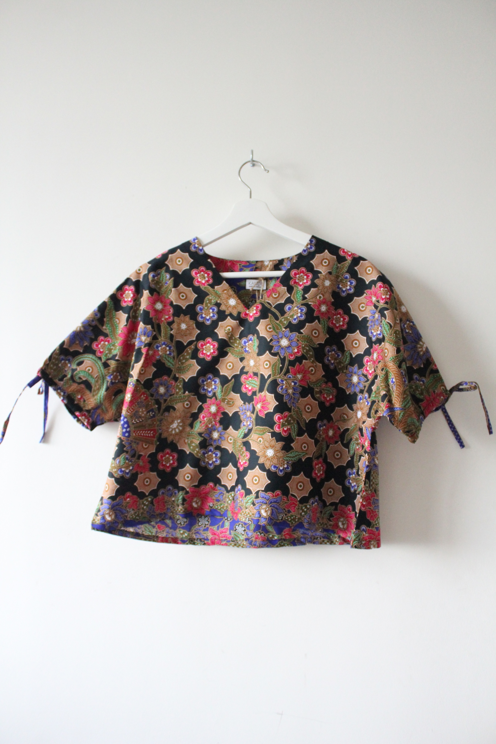 Avery Dae Batik Top - Psalm