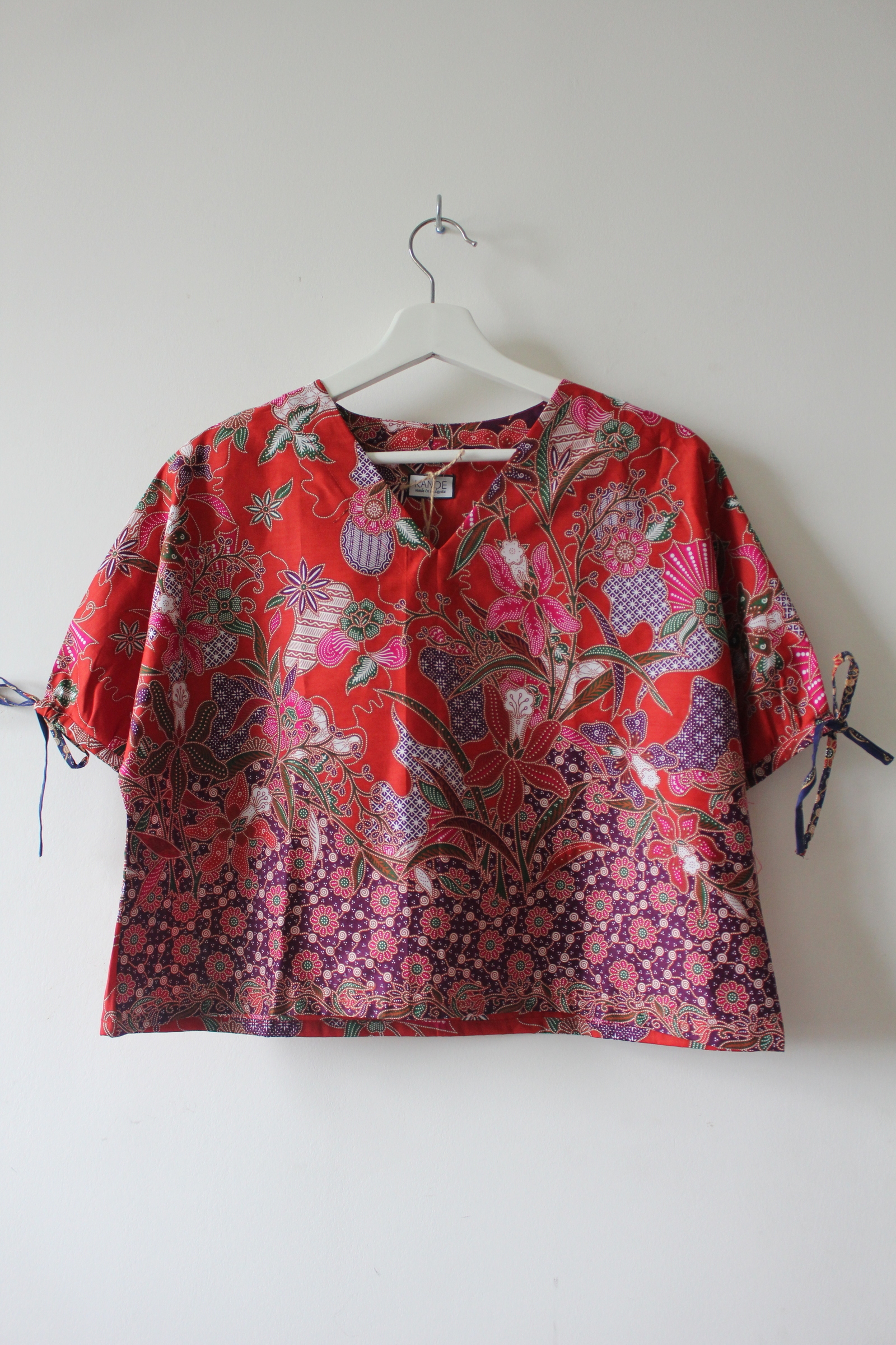 Avery Dae Batik Top - Red Rue