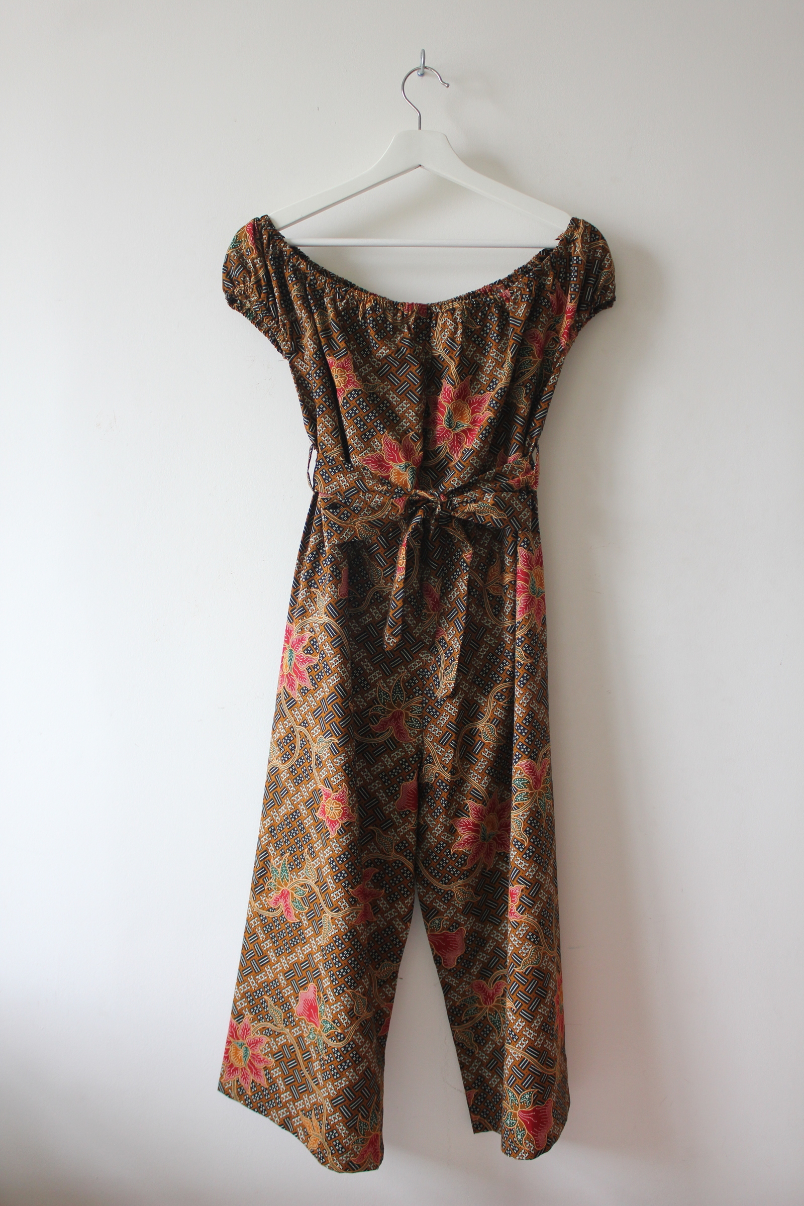 AveryDae Batik Jumpsuit - Ko