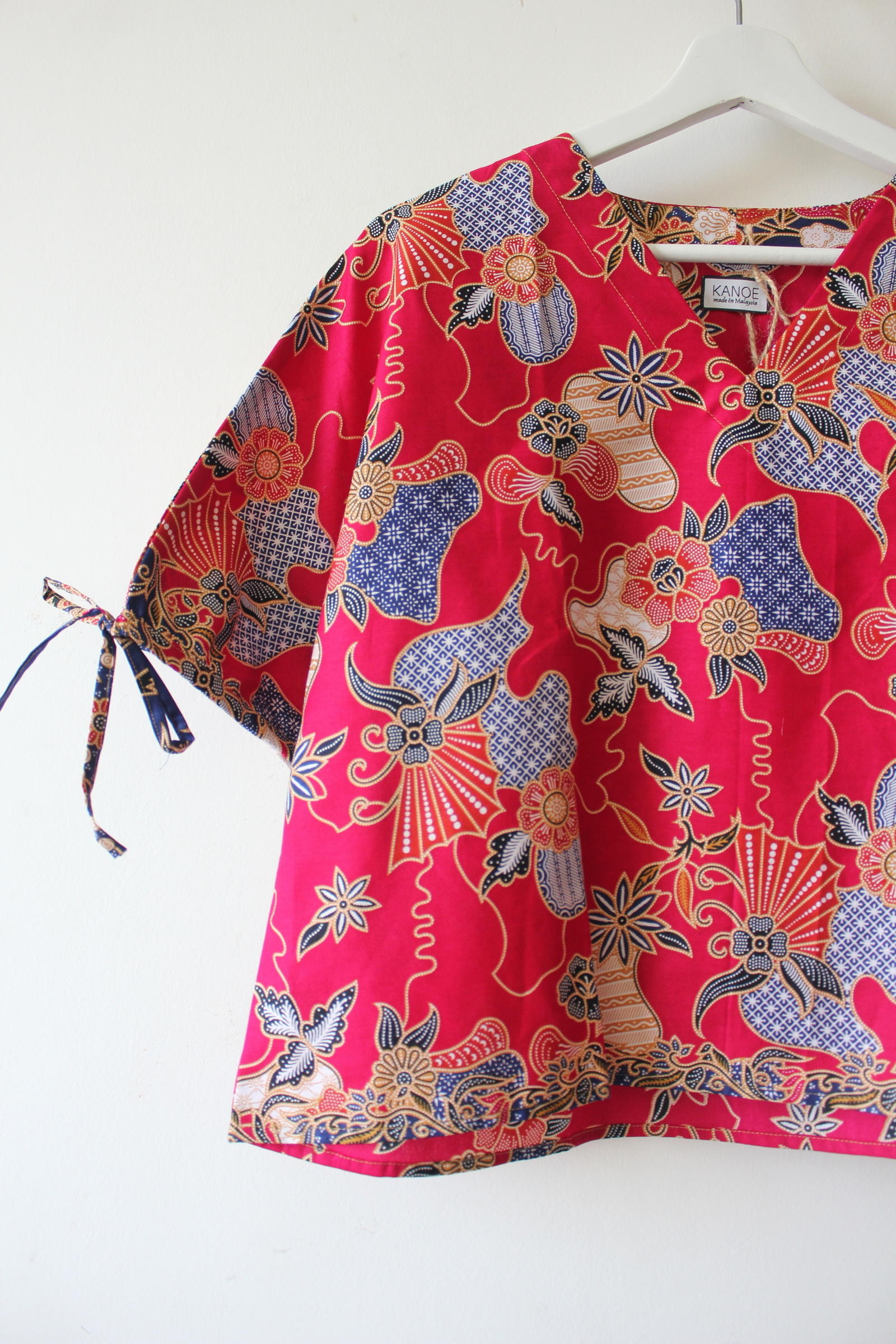 Avery Dae Batik Top - Fushia Fun