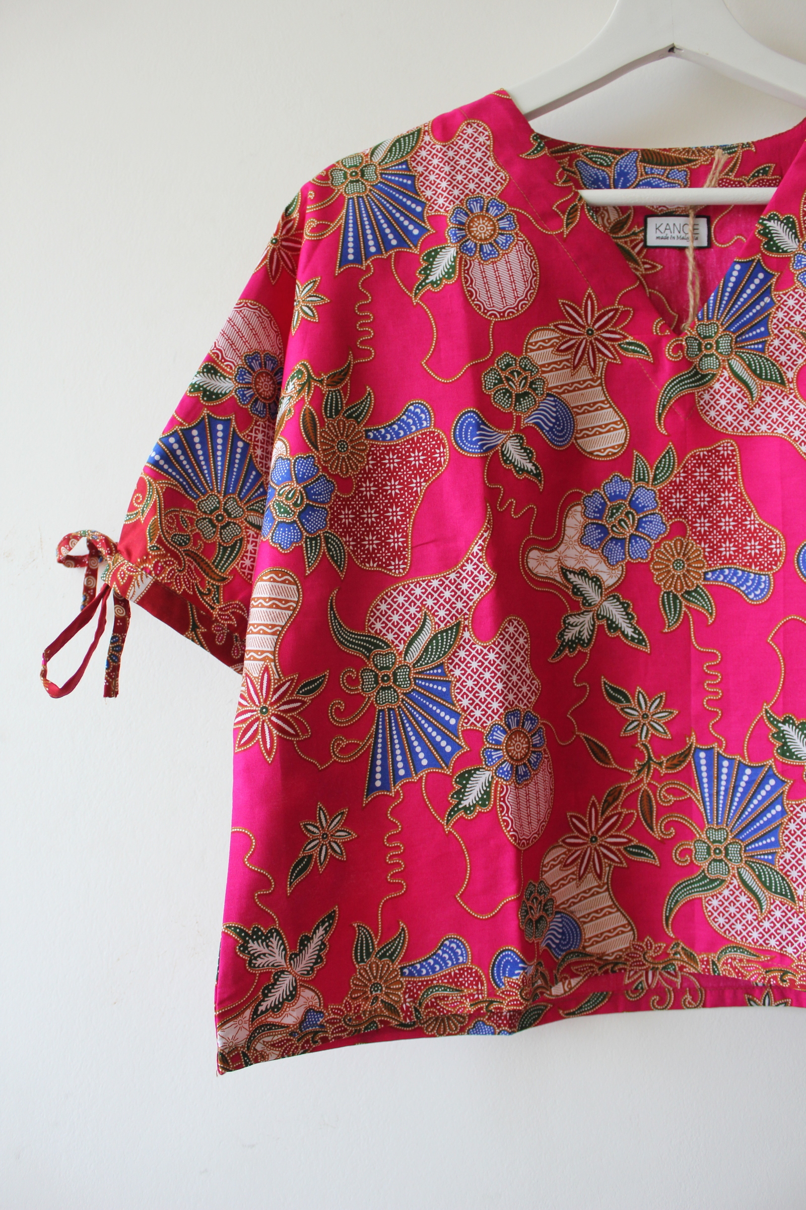 Avery Dae Batik Top - Janny