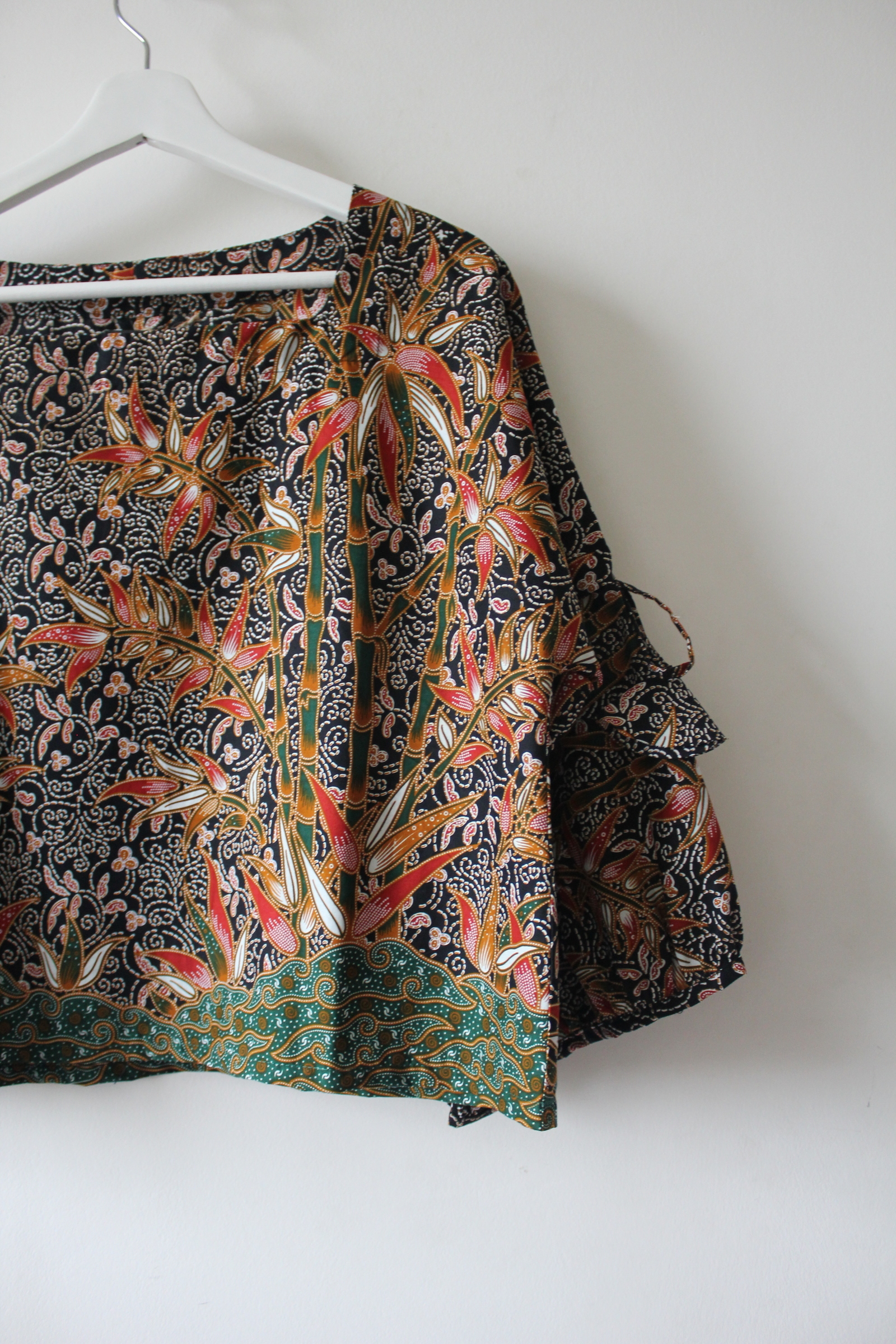 Klassik Batik Top - Bamboo Bliss
