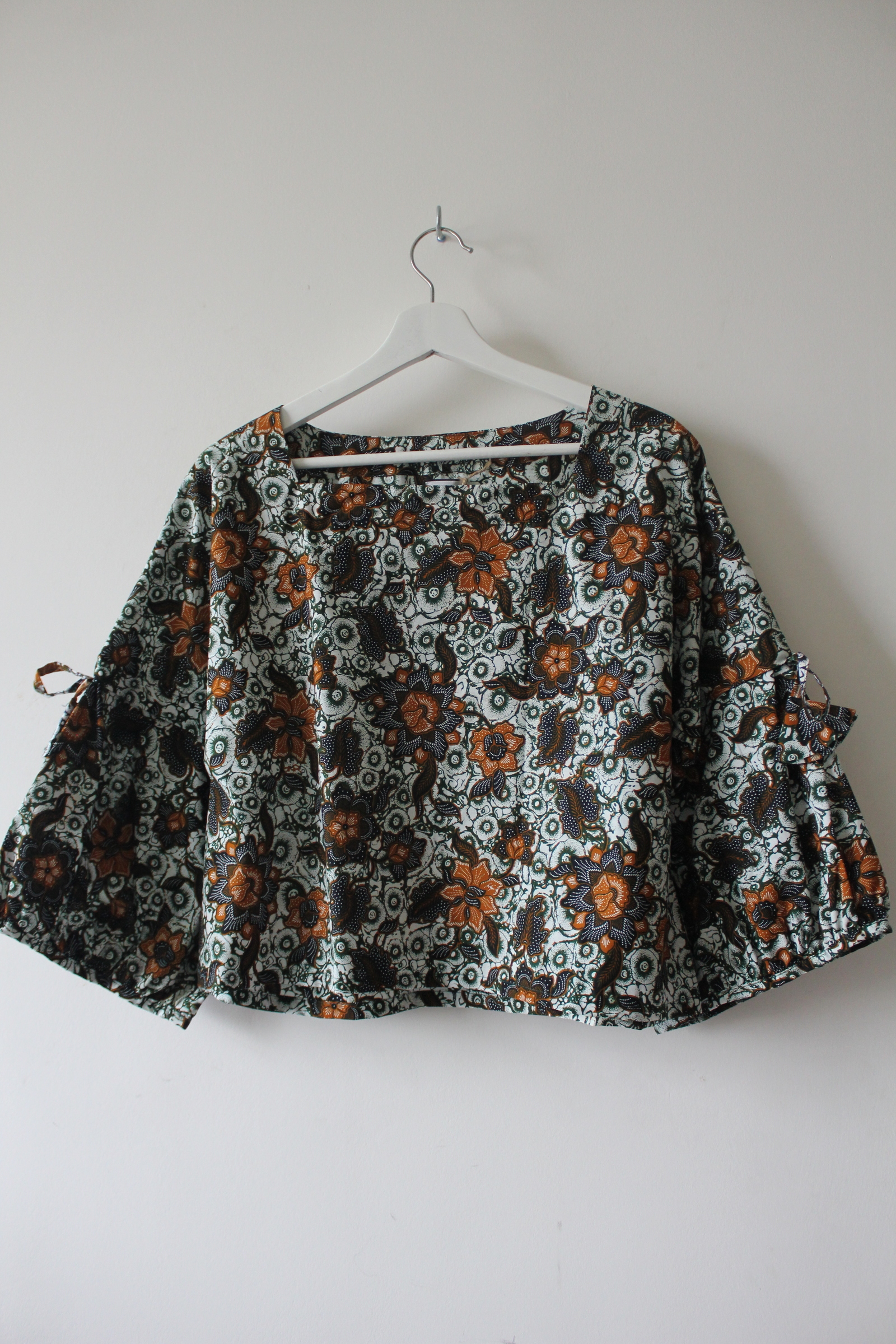 Klassik Batik Top - Truffle