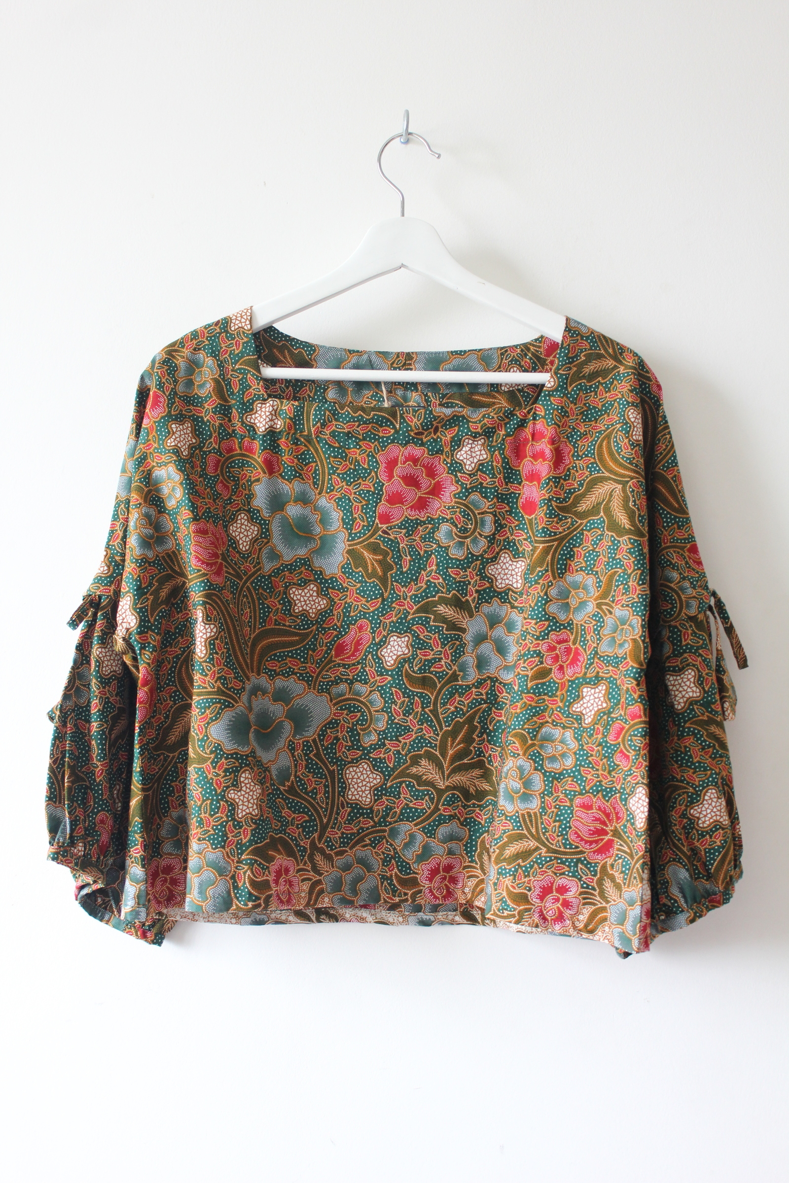 Klassik Batik Top - Cahaya