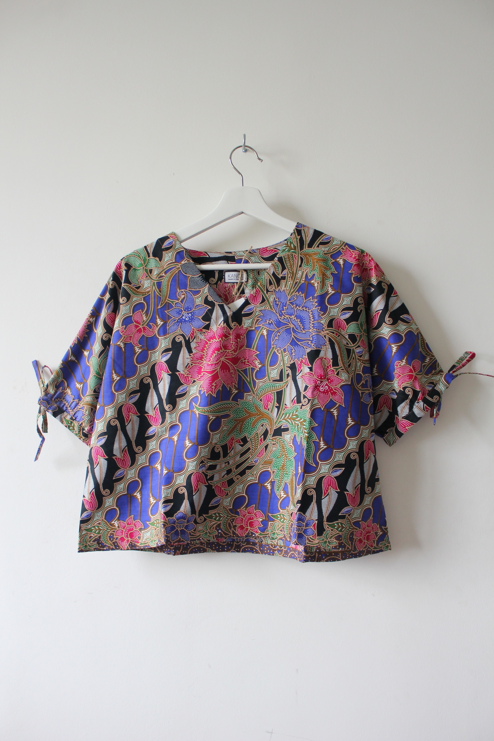 Avery Dae Batik Top - Ipo
