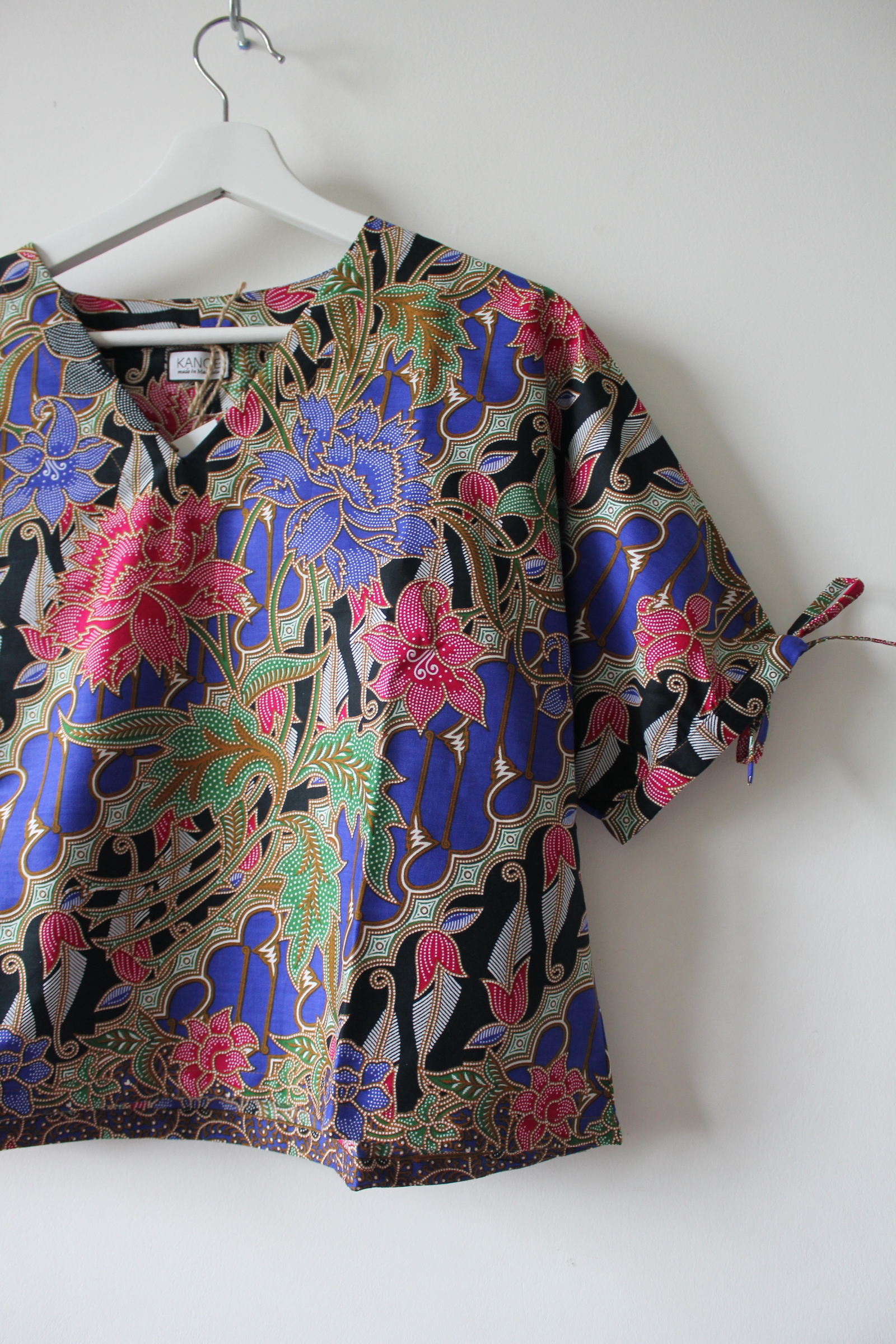 Avery Dae Batik Top - Ipo
